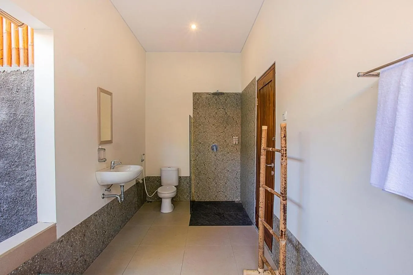 Toilet in Ambengan Private Villas