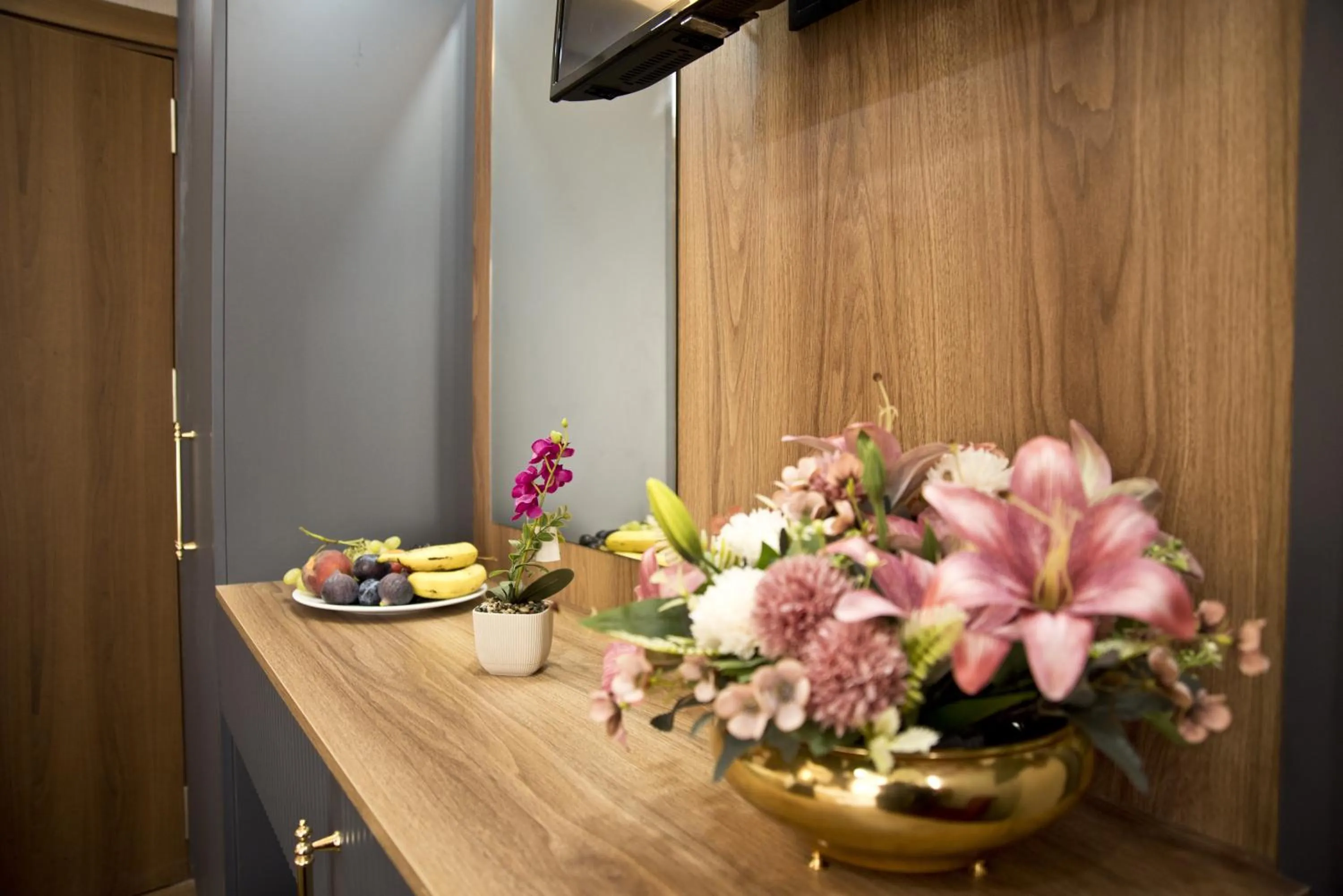 Food and drinks in Grand Bagoz Hotel