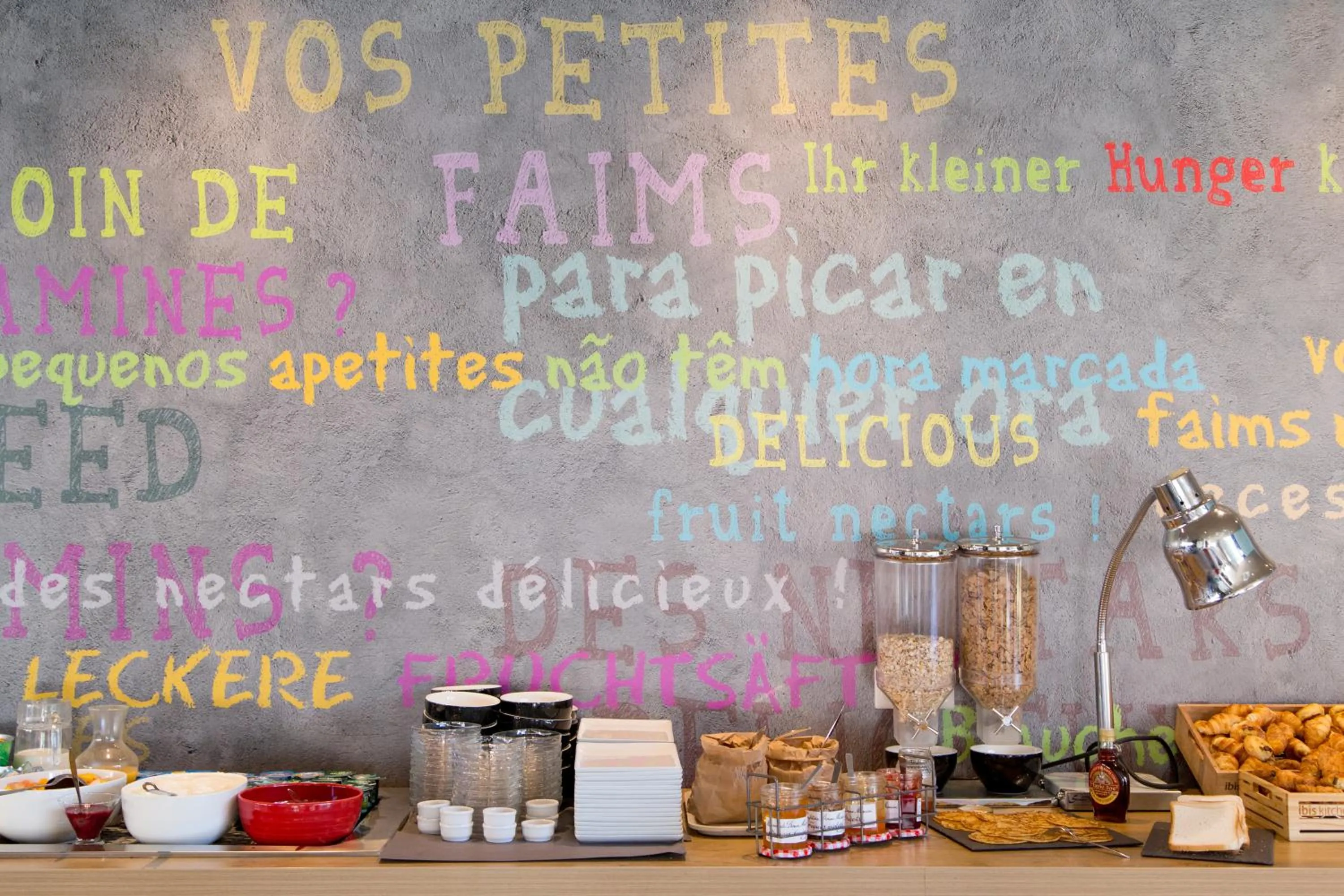 Food in Ibis Toulouse Purpan Aeroport