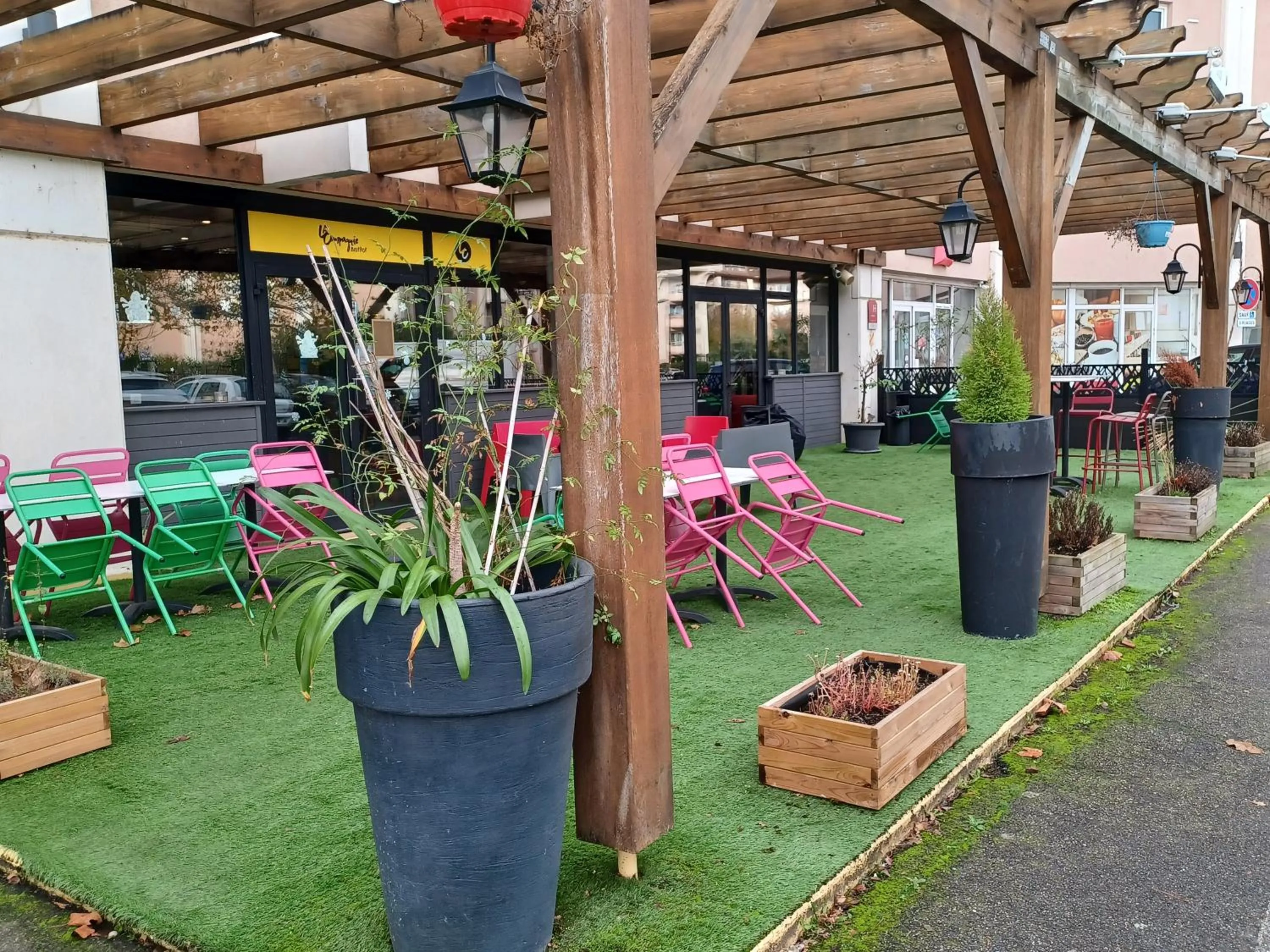 Balcony/Terrace in Ibis Toulouse Purpan Aeroport