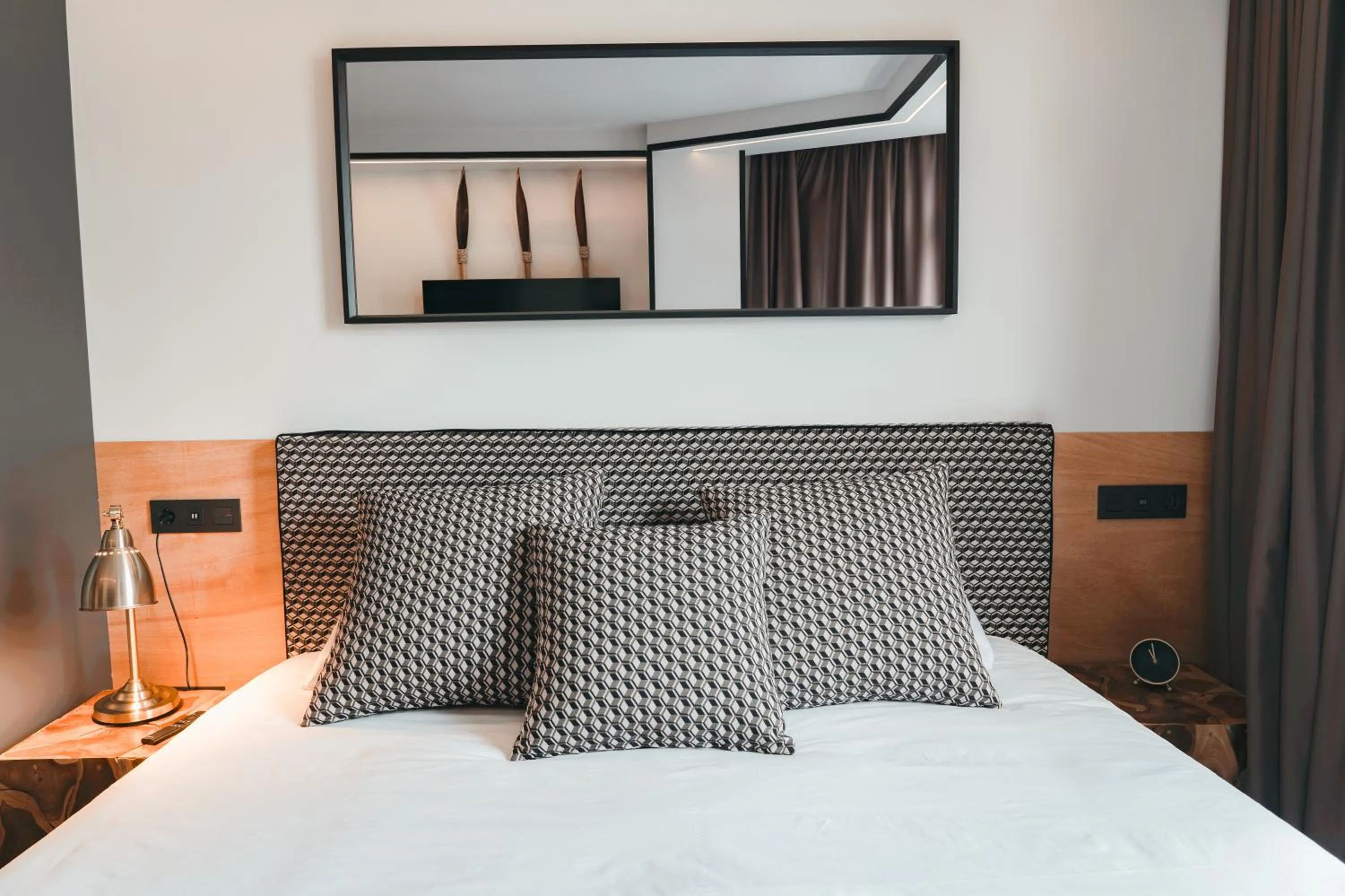 Bed in Poem Suites, Las Canteras