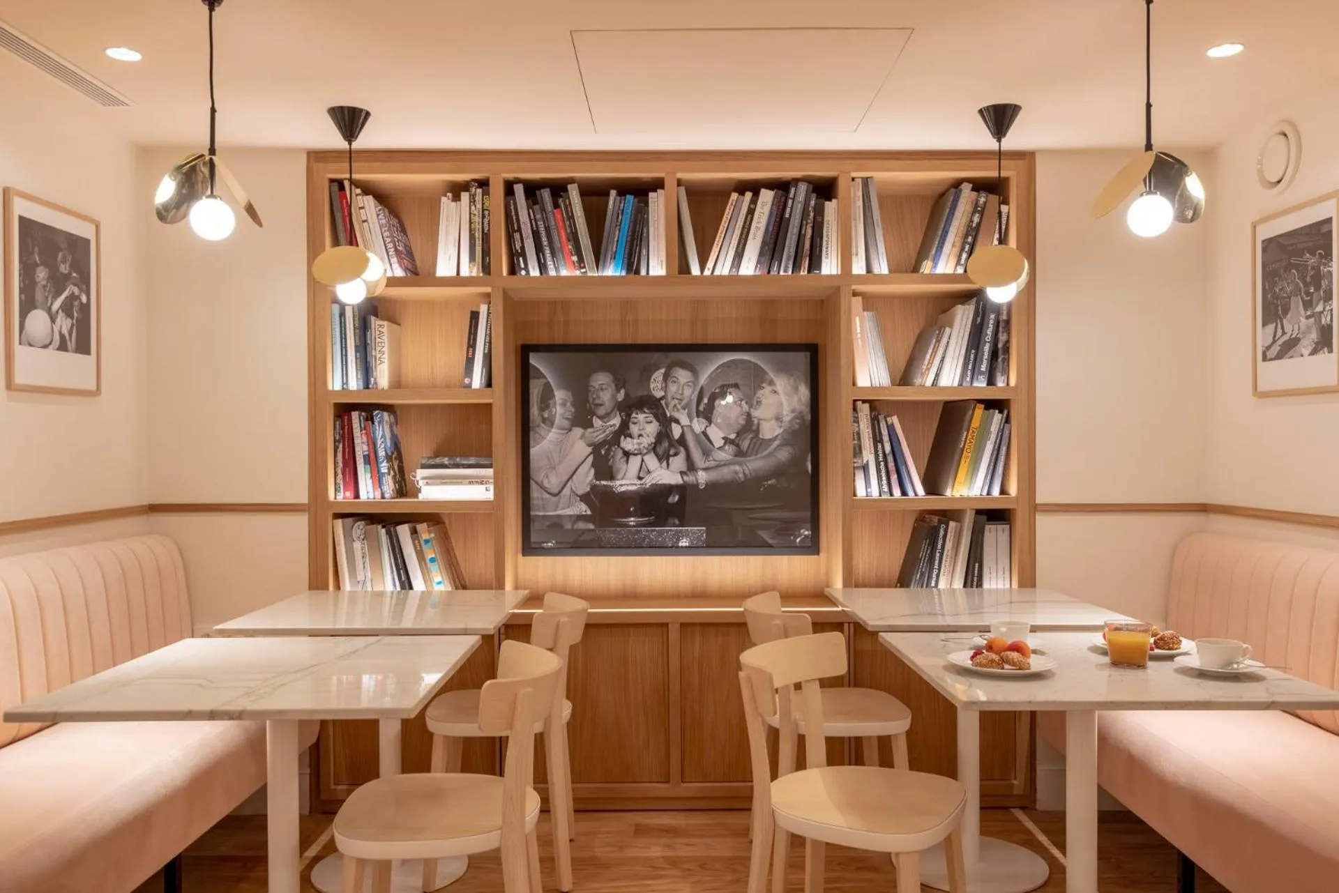 Breakfast in Hôtel Oratio