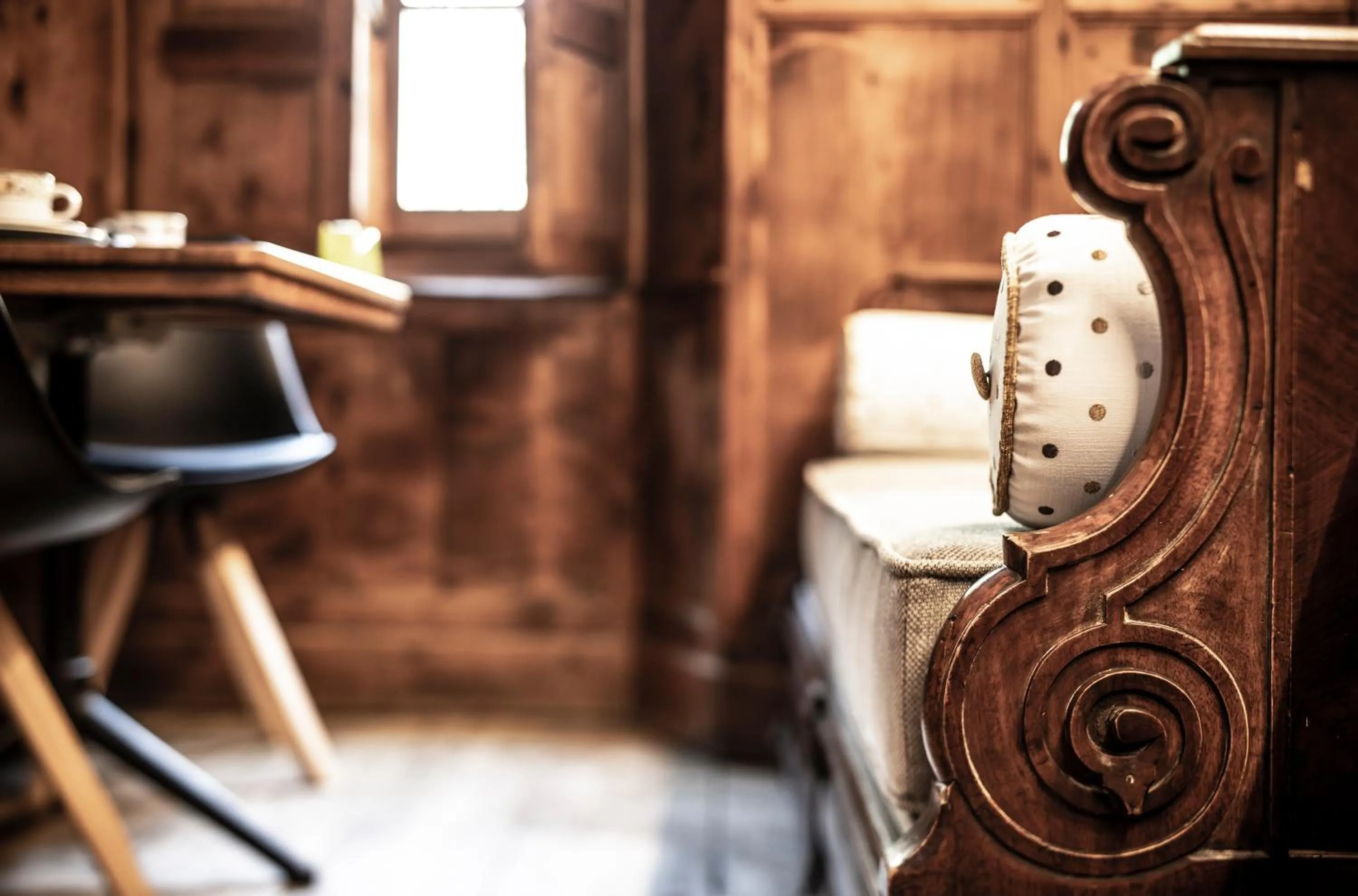 Decorative detail in Casa Pasini-Foresteria