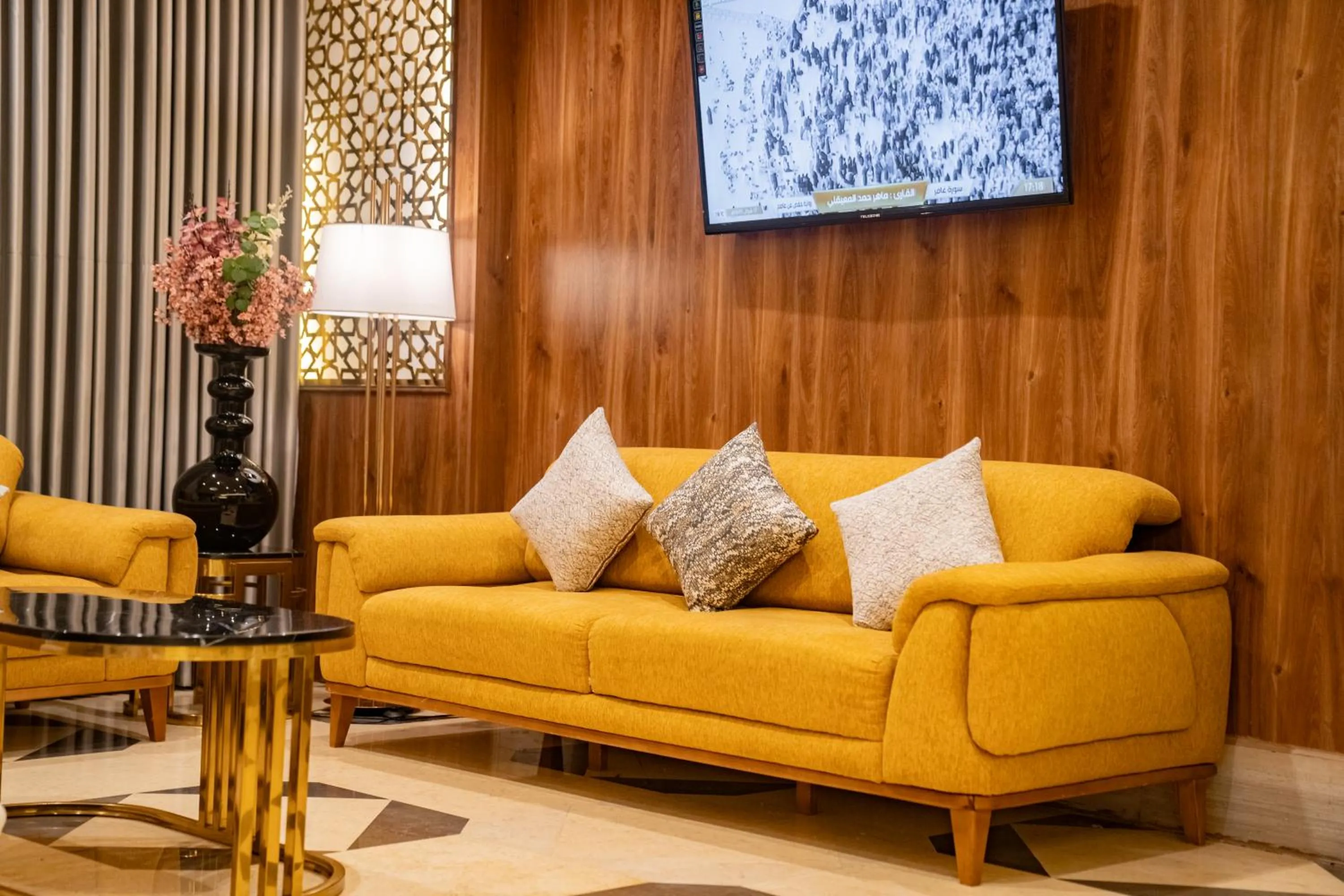 TV and multimedia in Emaar Grand Hotel