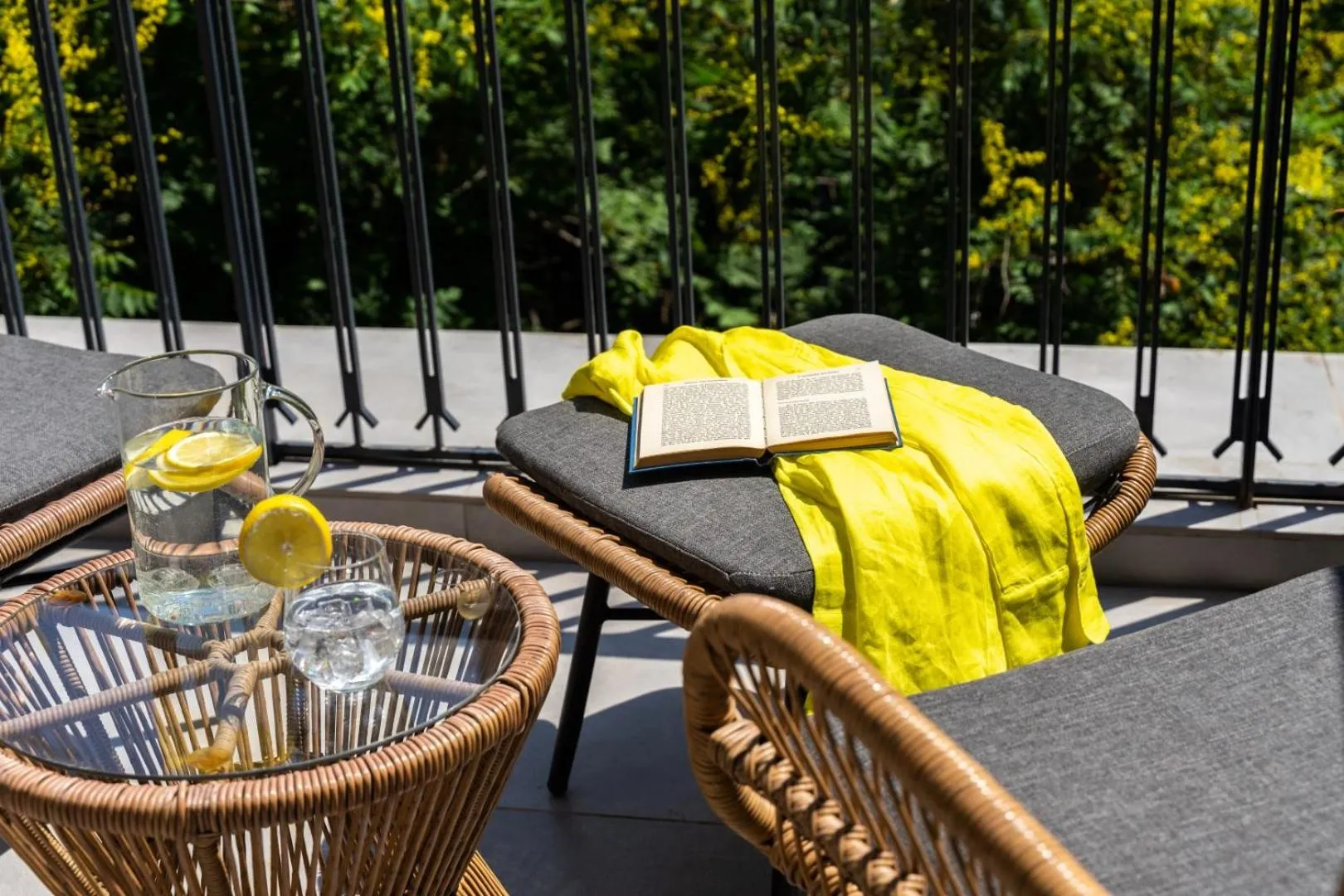 Balcony/Terrace in PAME Paradiso