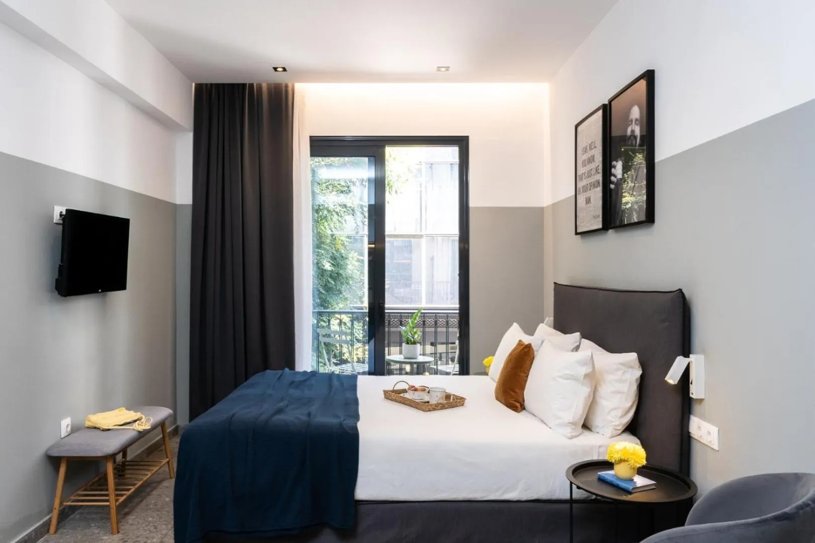 Bed in PAME Paradiso