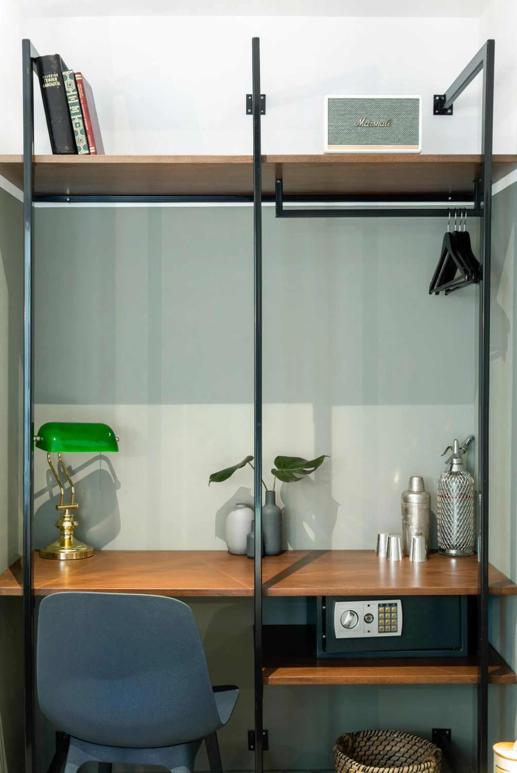 Decorative detail in PAME Paradiso