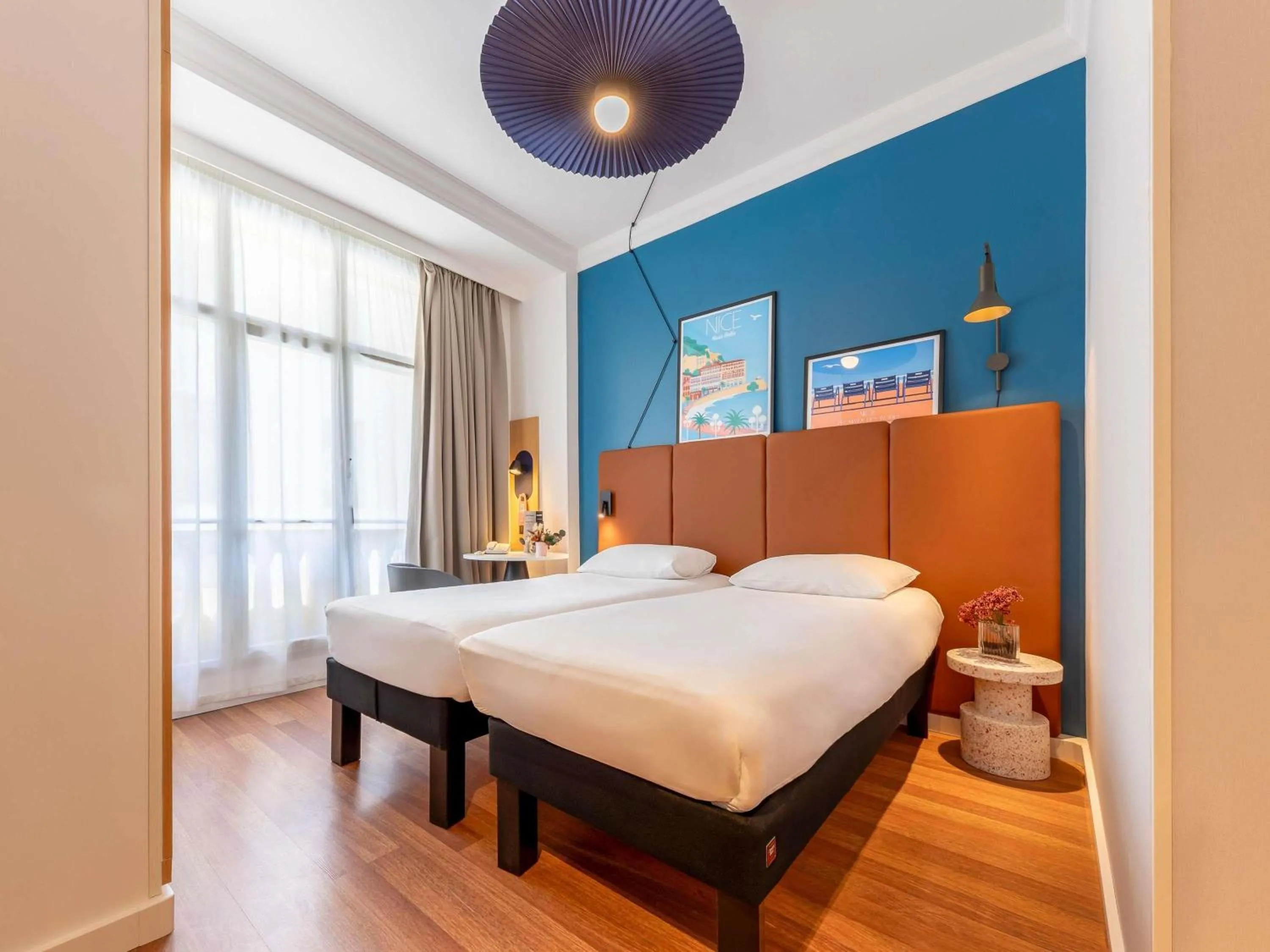 Bedroom, Bed in ibis Nice Centre Notre Dame