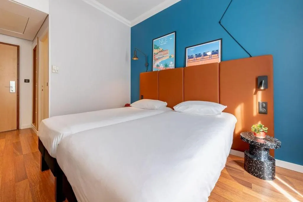 Bed in ibis Nice Centre Notre Dame