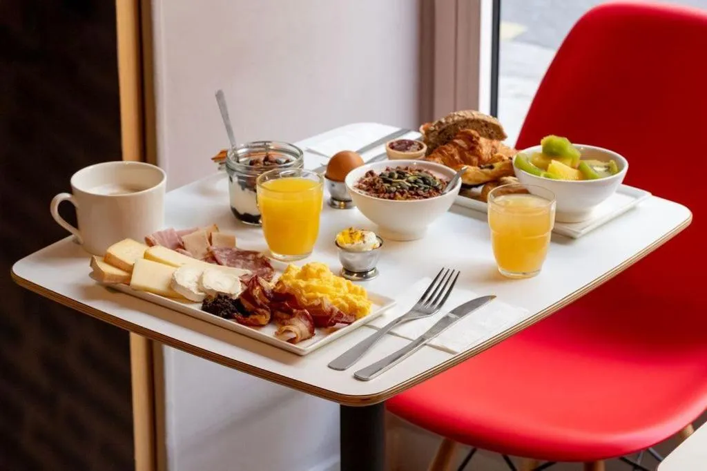 Food and drinks in ibis Nice Centre Notre Dame