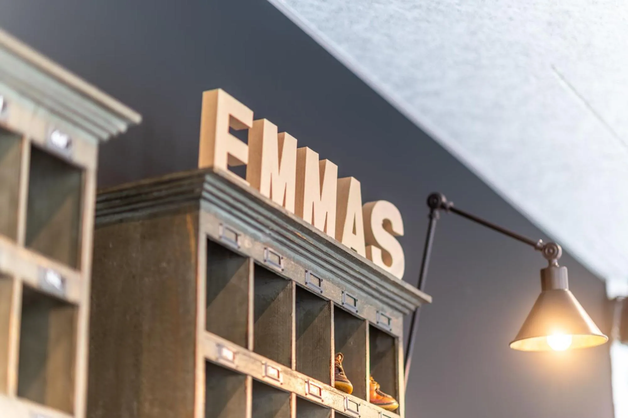 Decorative detail in Emma's B&B - Self Check-in Hotel