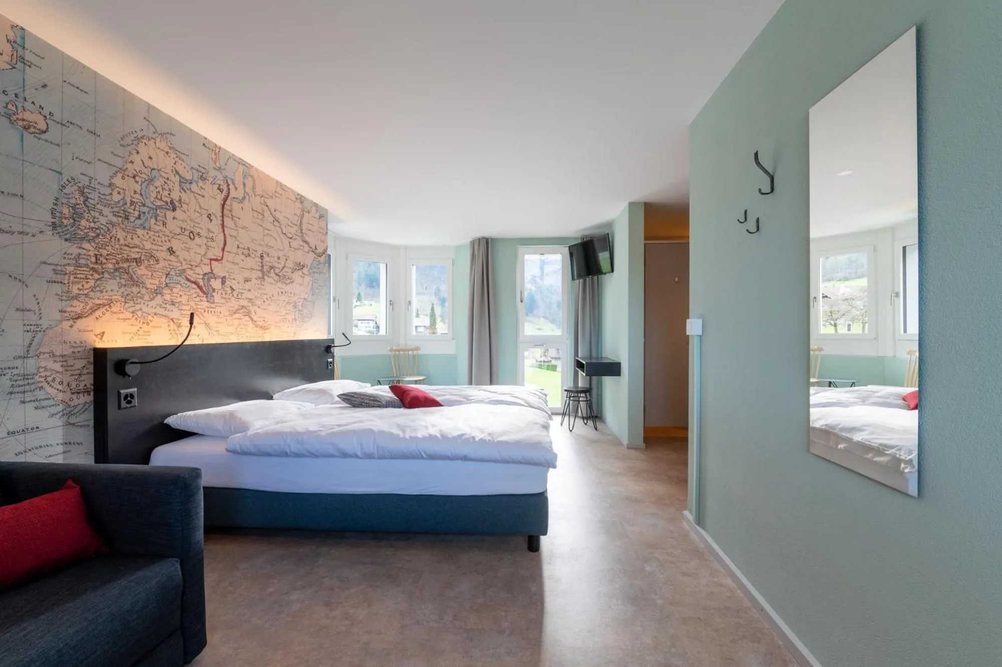 Bed in Emma's B&B - Self Check-in Hotel