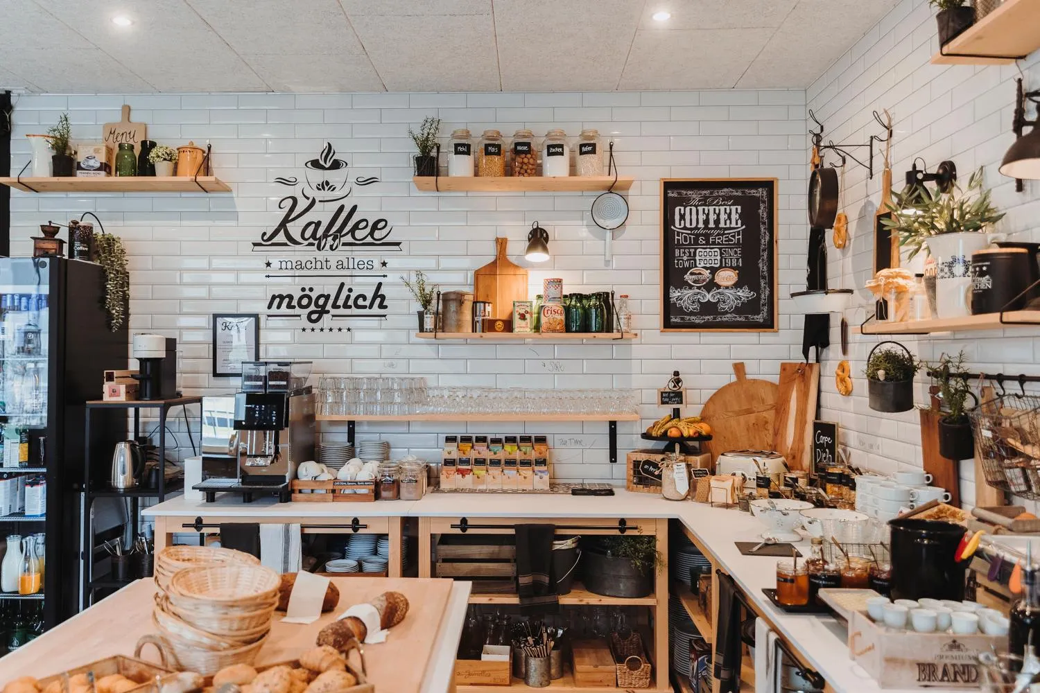 Decorative detail in Emma's B&B - Self Check-in Hotel