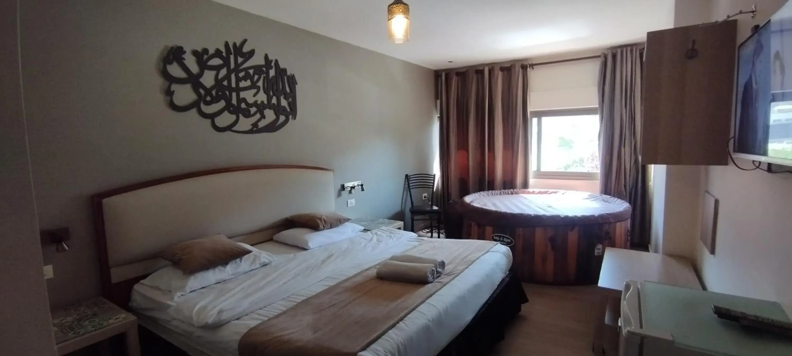 Double Room with Jacuzzi and Theater View in Layaali Amman Hotel Double Room with Jacuzzi and Theater View in Layaali Amman Hotel