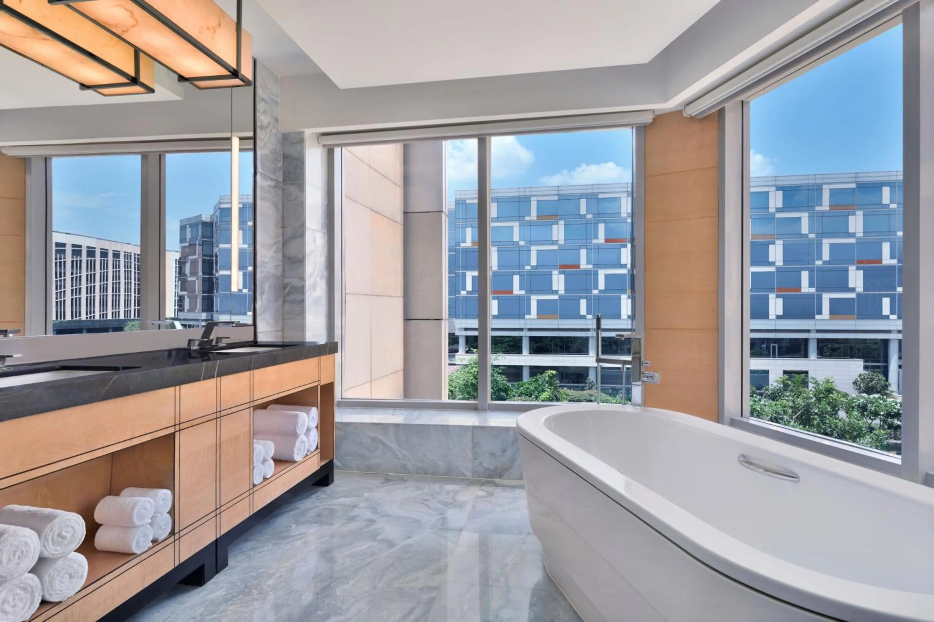 Bathroom in JW Marriott Hotel New Delhi Aerocity