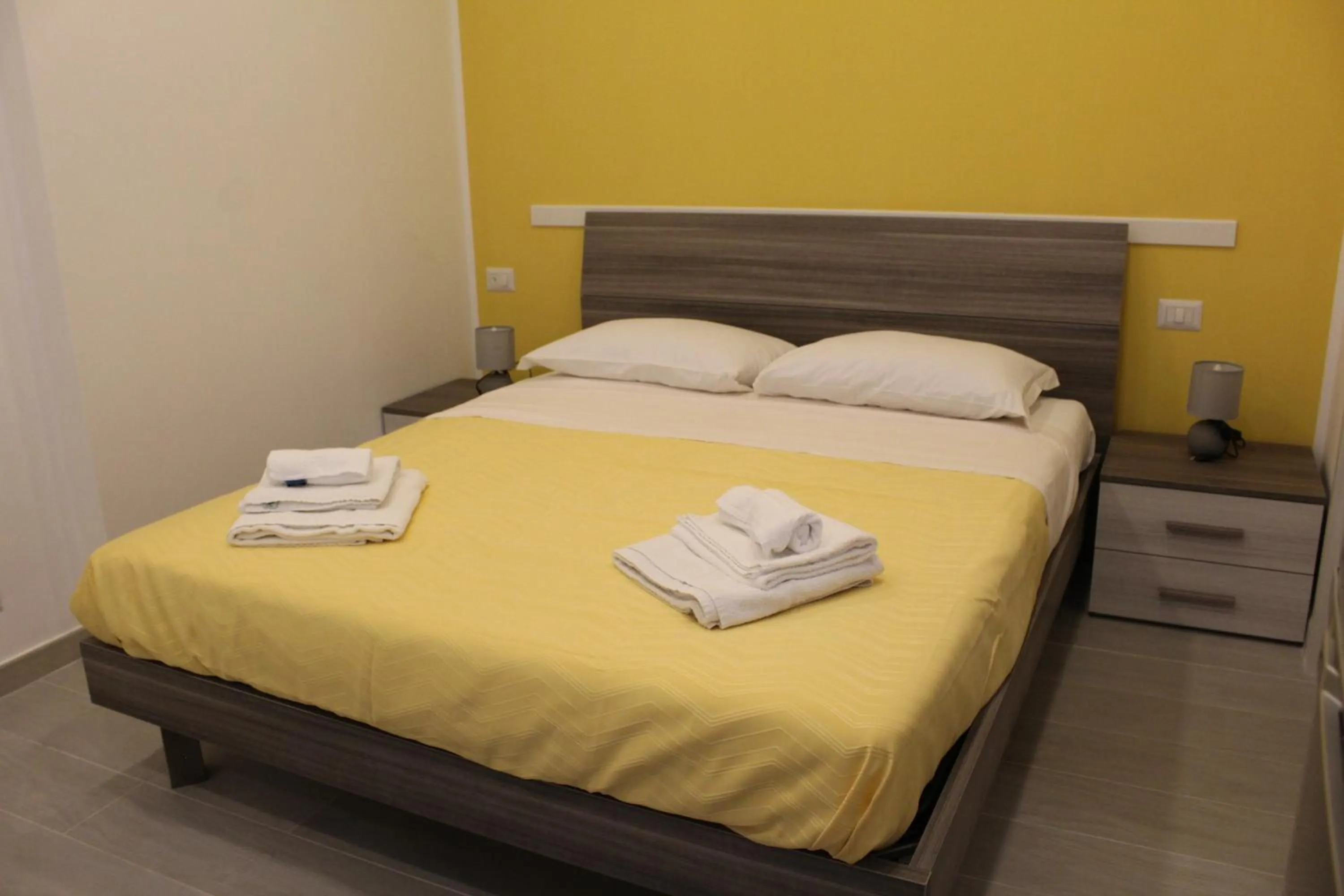 Bed in Naxos Laguna Beach