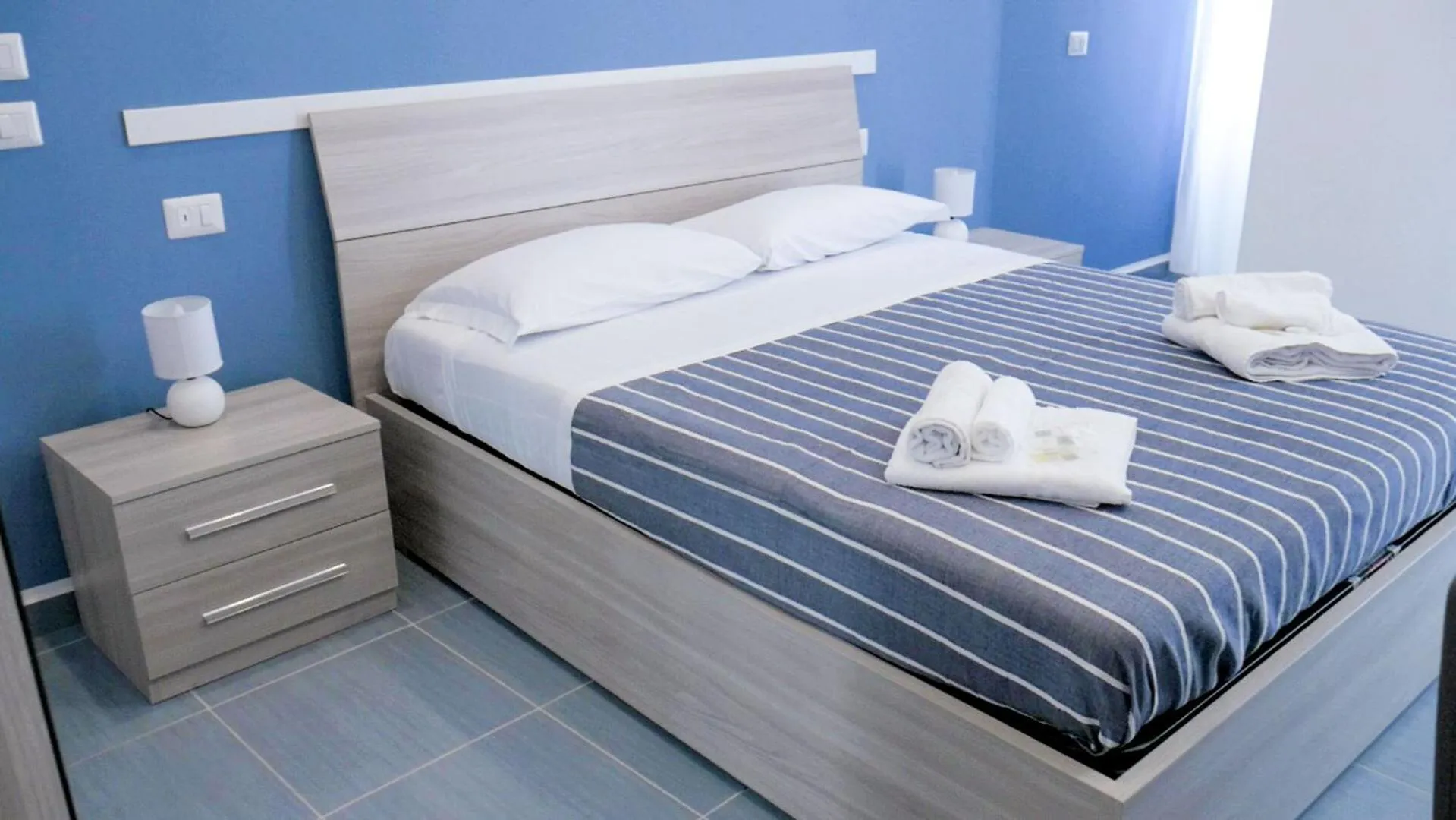 Bed in Naxos Laguna Beach