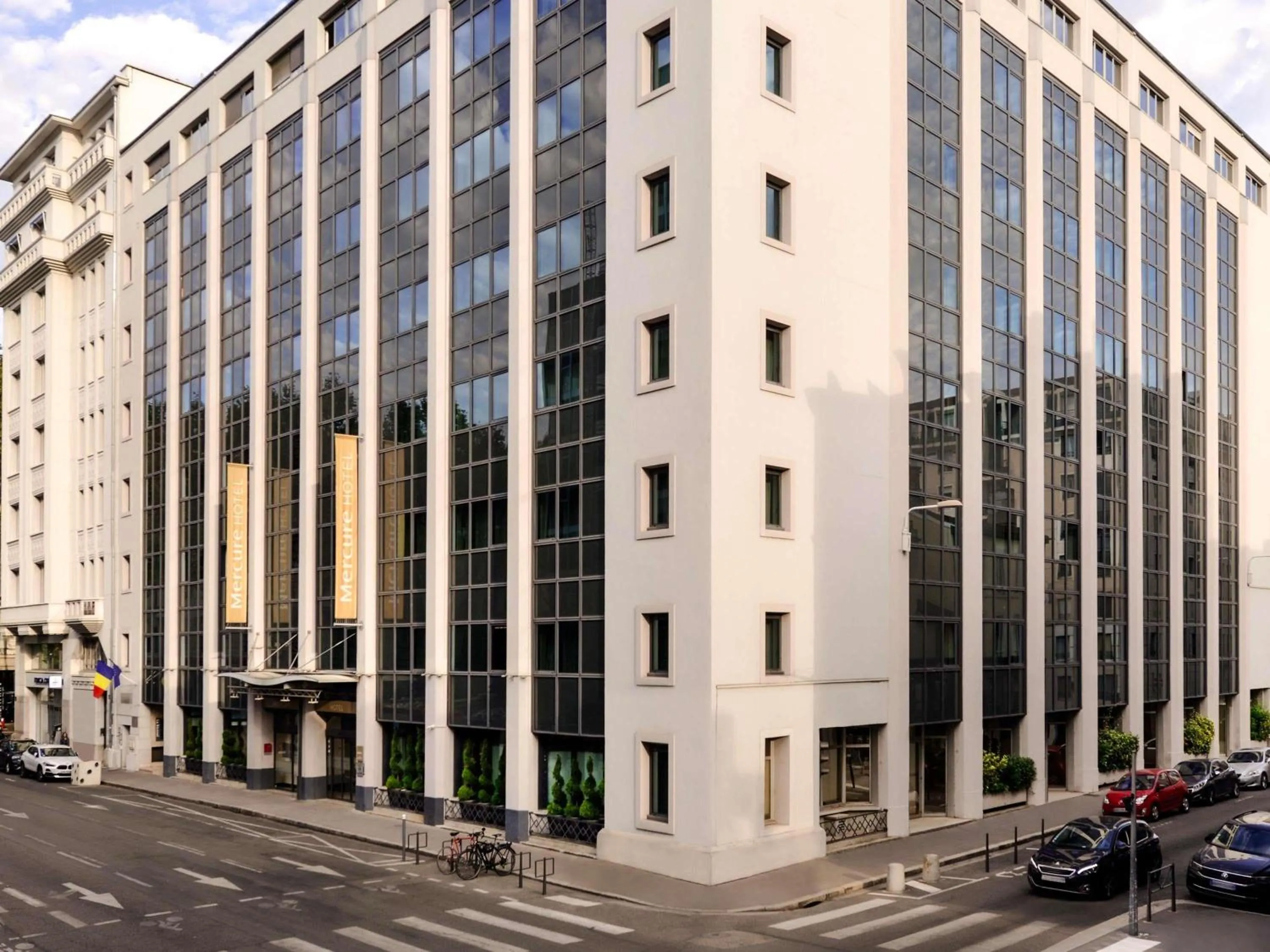 Property building in Mercure Lyon Centre Saxe Lafayette