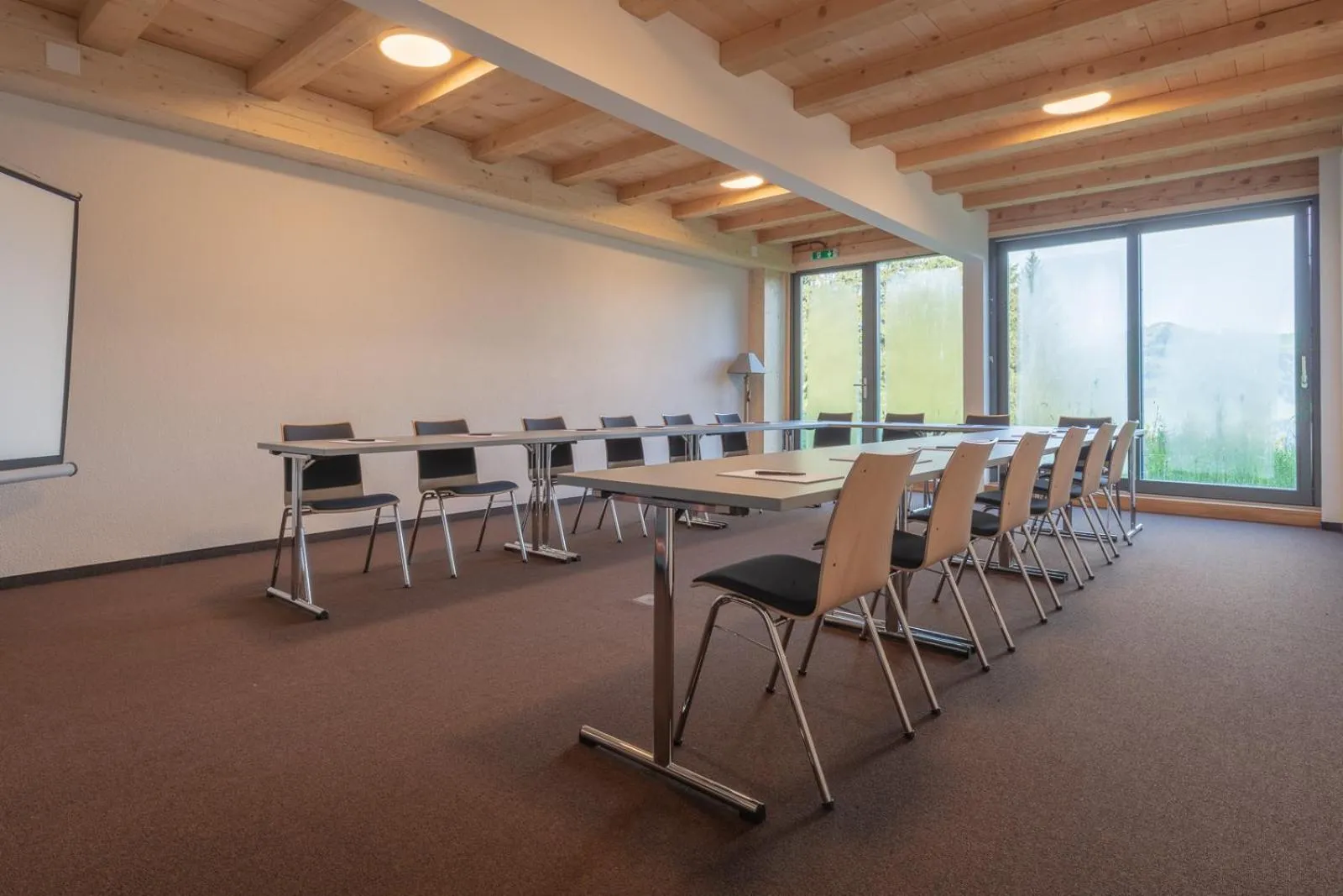 Meeting/conference room in Rinderberg Lodge