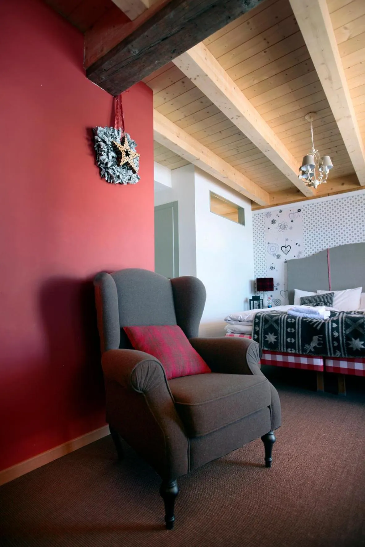 Bed in Hamilton Lodge & Spa