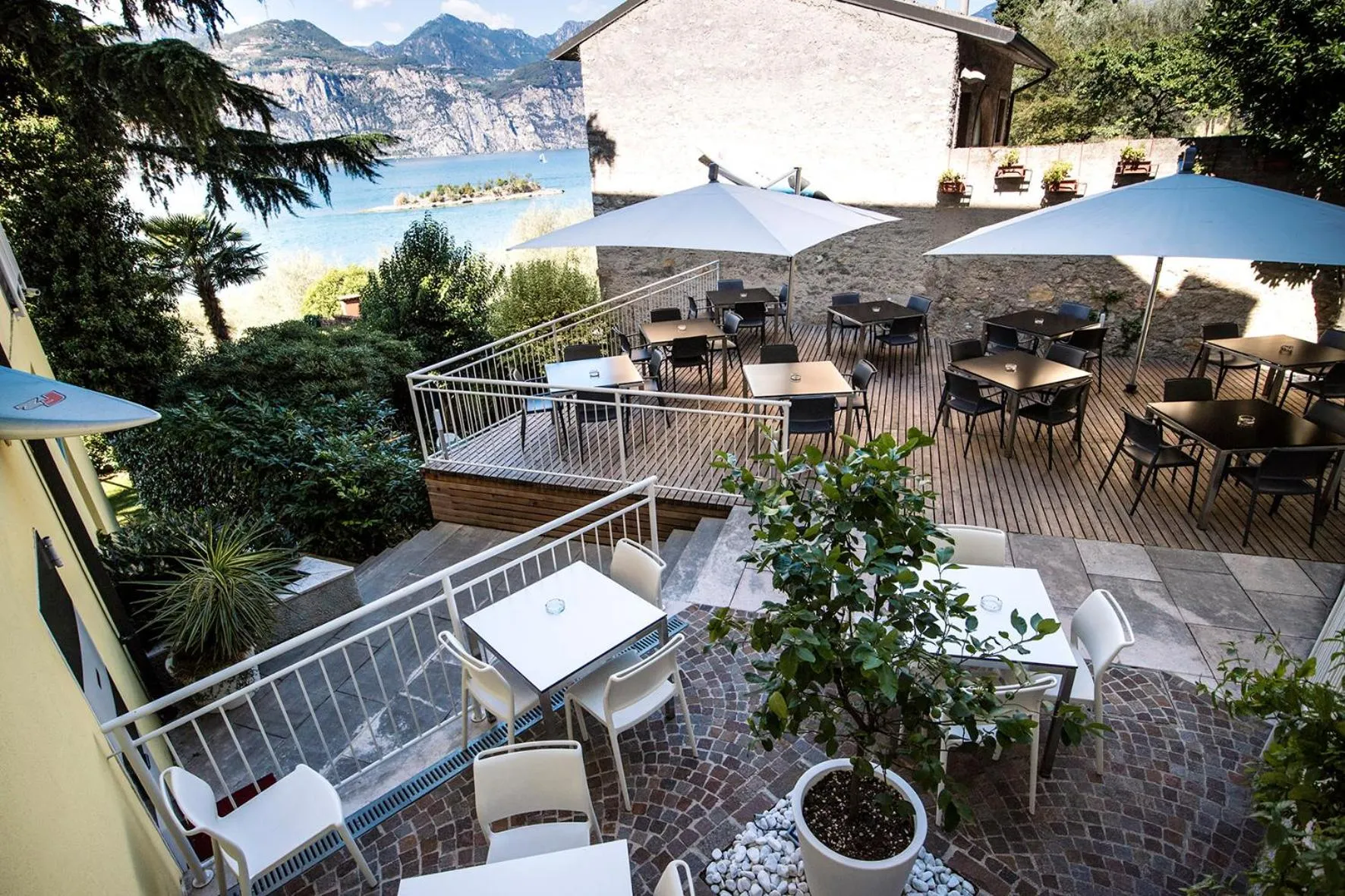 Patio in Hotel Roma Aparthotel