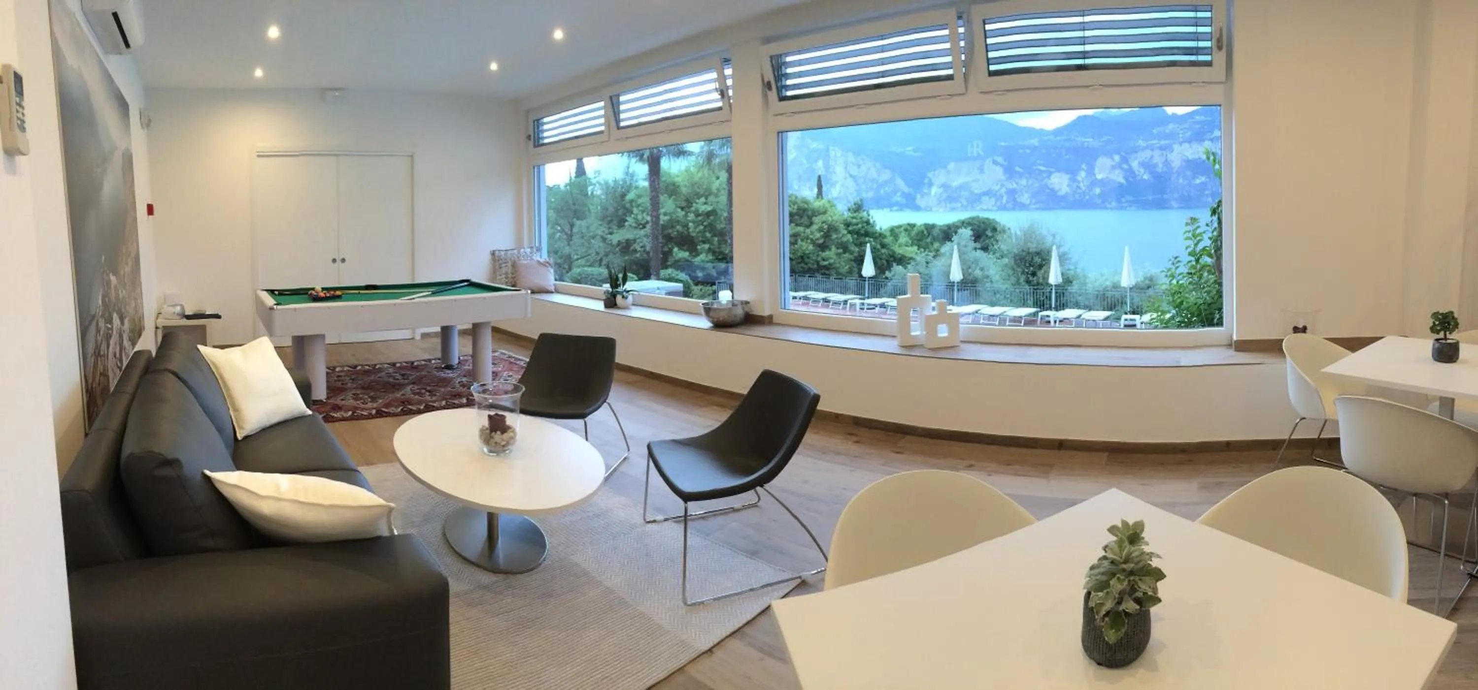 Living room in Hotel Roma Aparthotel