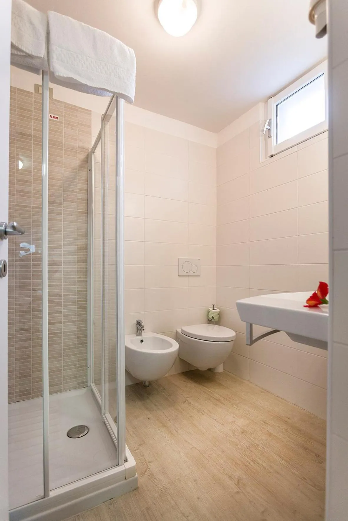 Bathroom in Hotel Roma Aparthotel