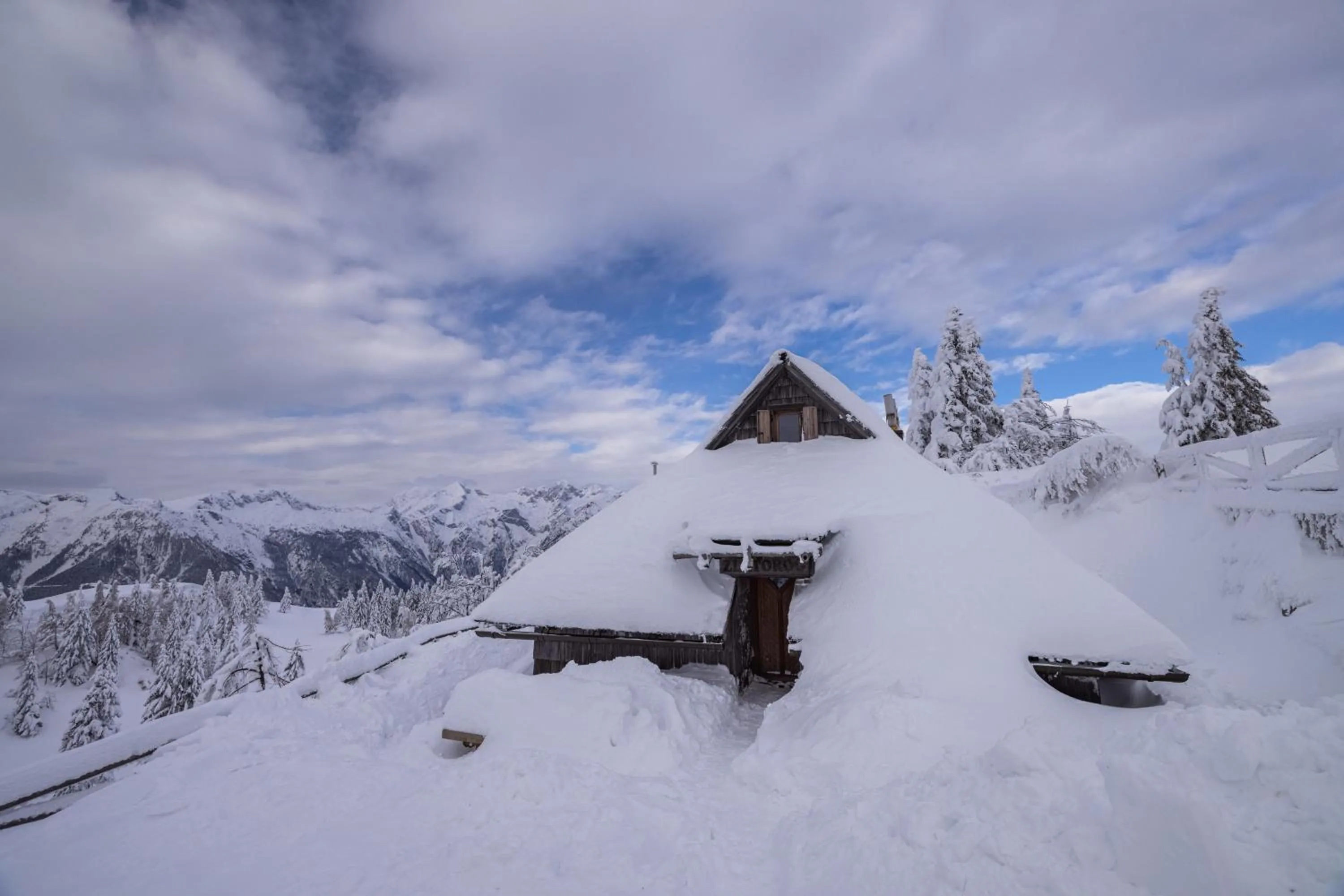 Koča Zlatorog - Velika planina