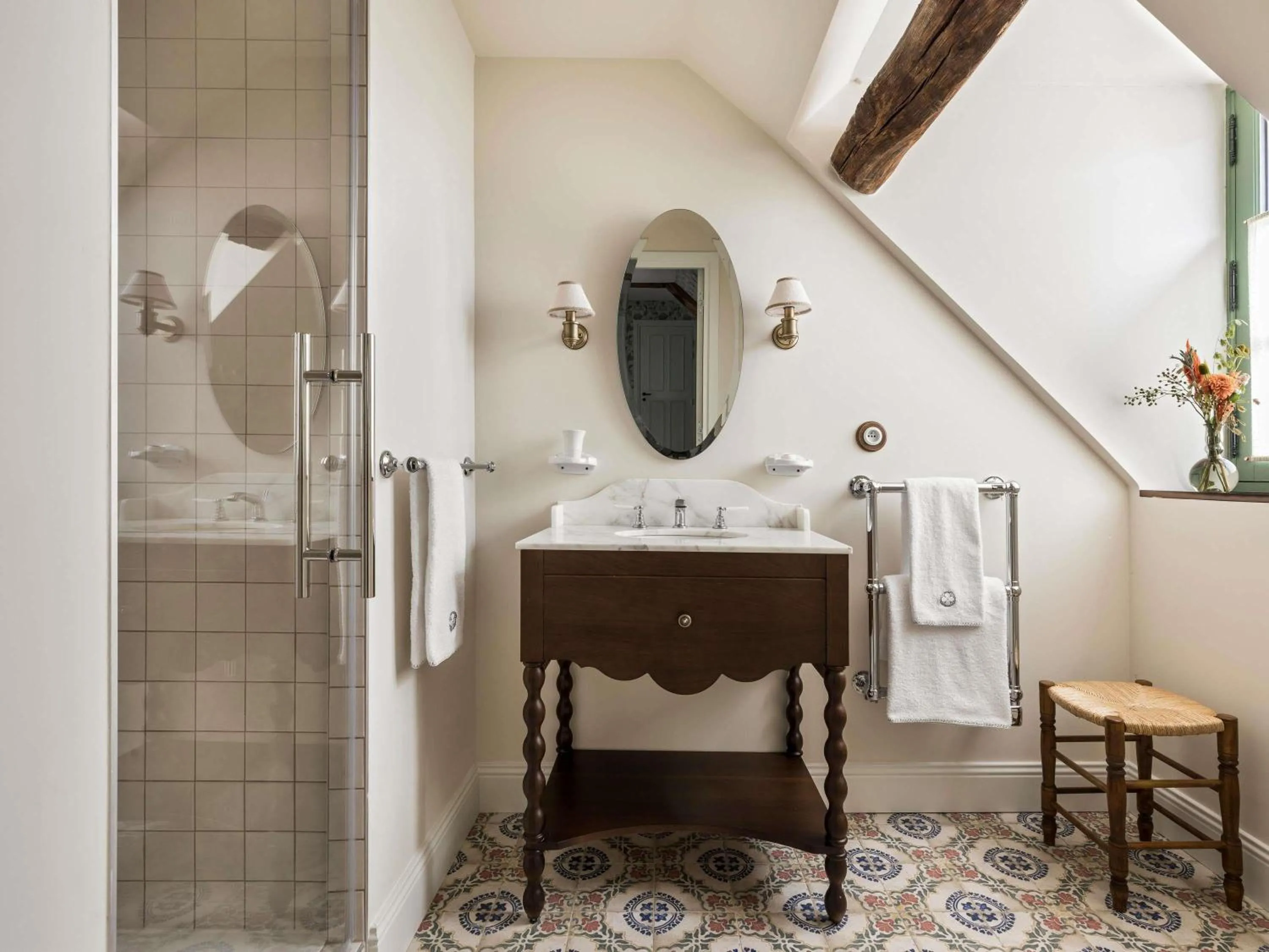 Bedroom in Abbaye Des Vaux De Cernay
