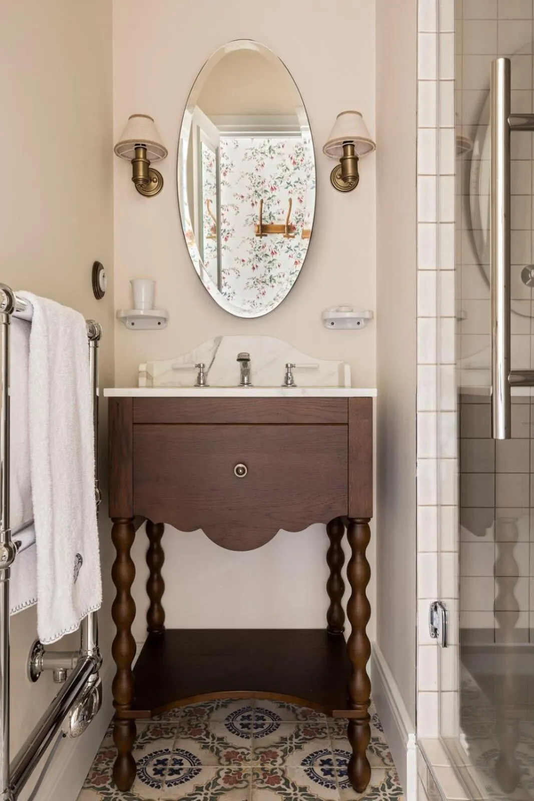Bathroom in Abbaye Des Vaux De Cernay