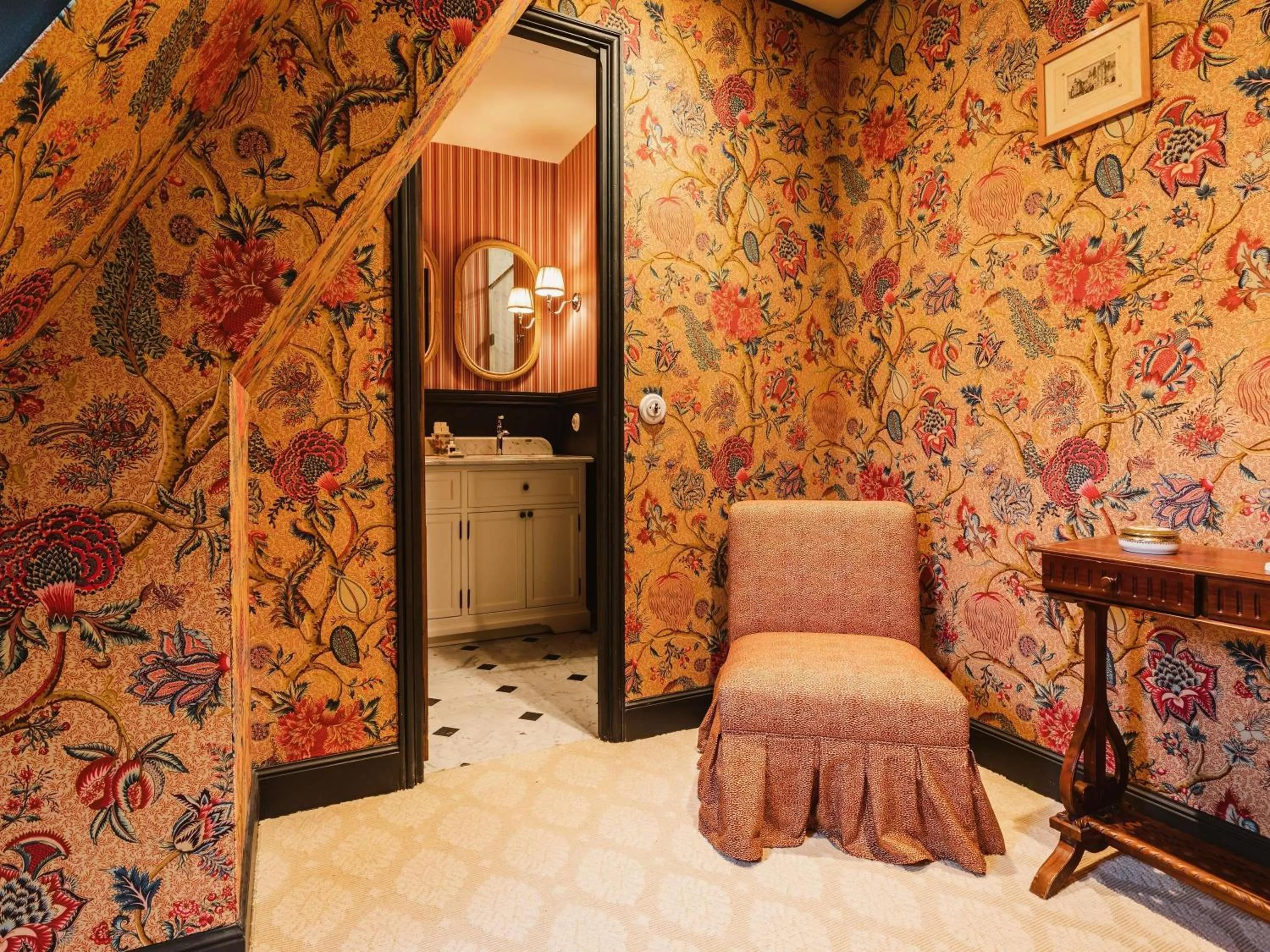 Bedroom, Bed in Abbaye Des Vaux De Cernay