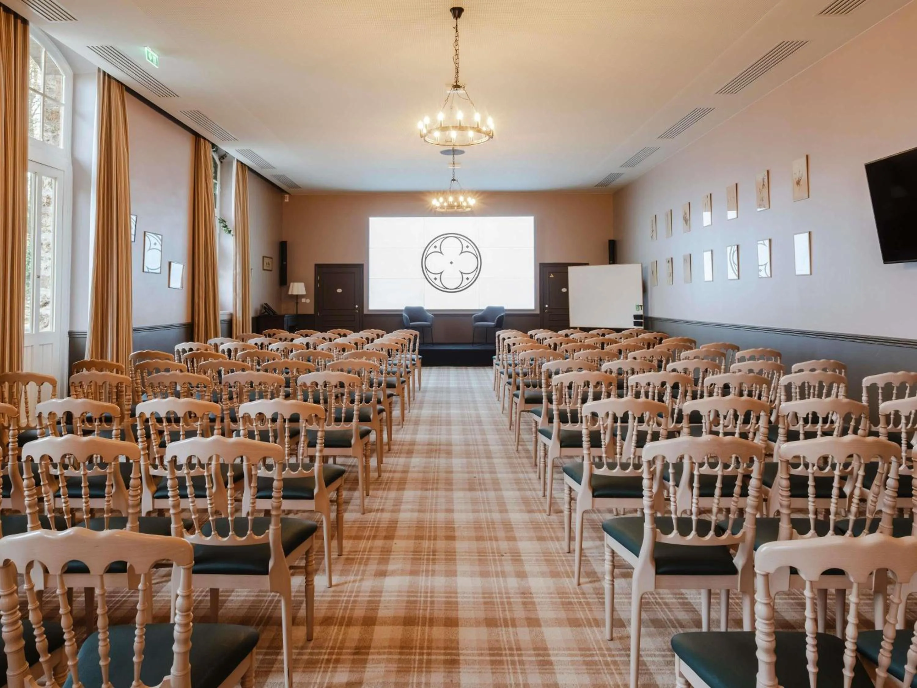 Meeting/conference room in Abbaye Des Vaux De Cernay