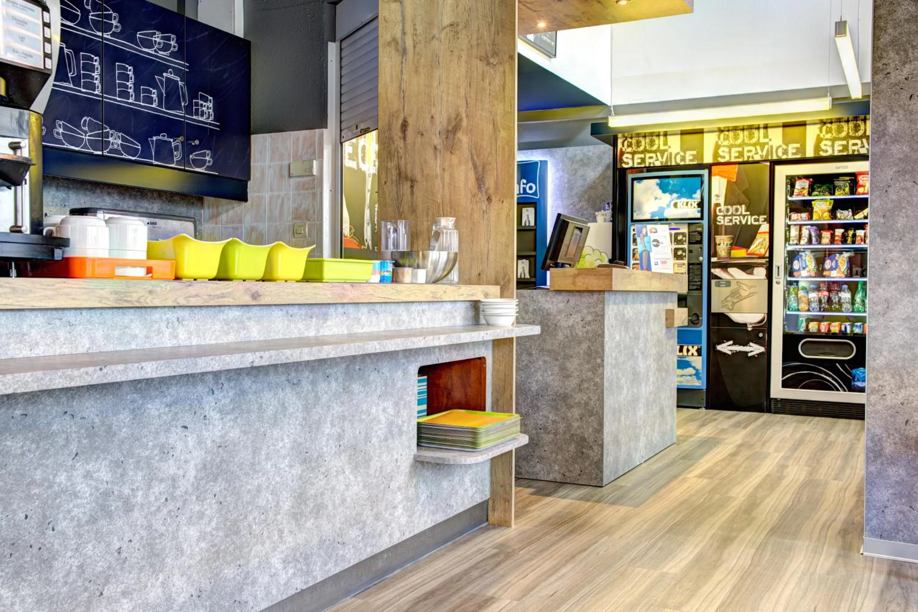 Decorative detail in ibis Budget Caen Memorial