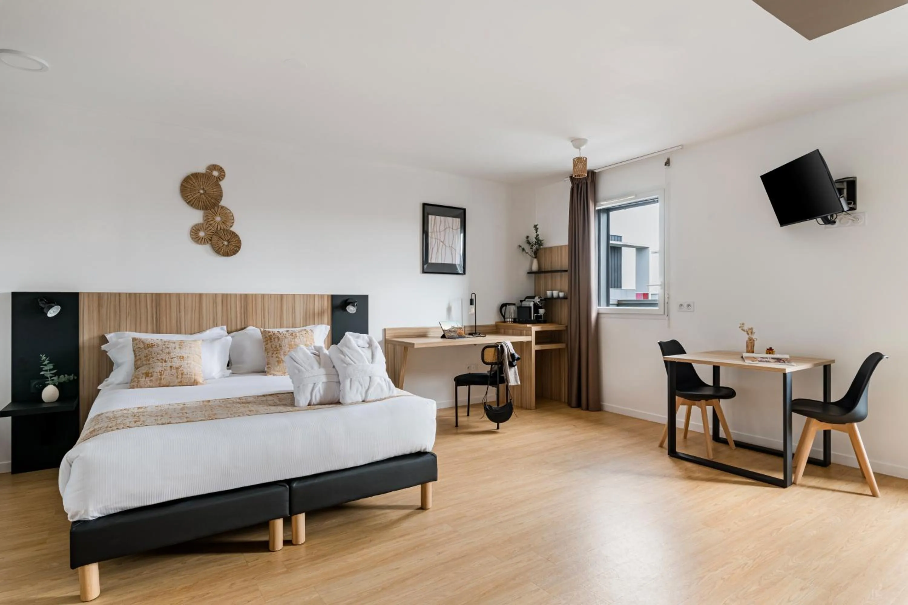 Bed in Appart hôtel Q7 Lodge Lyon 7