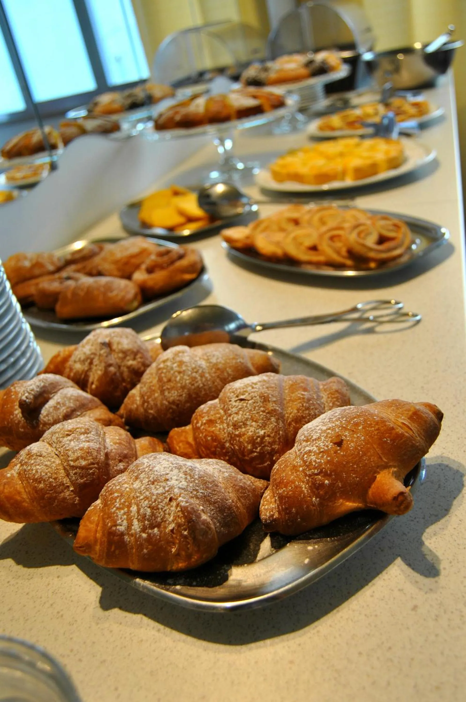 Buffet breakfast in Hotel Samoa