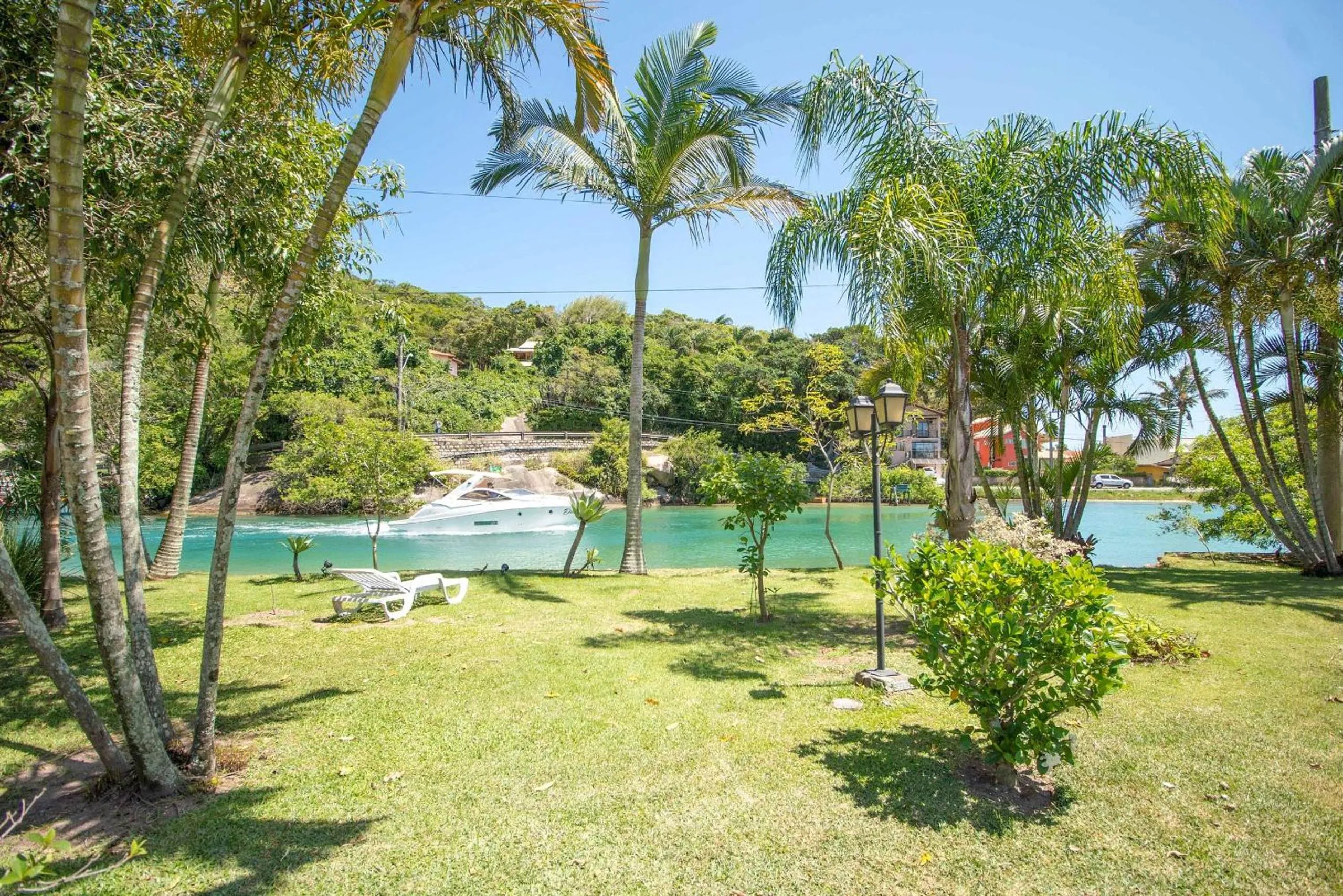 Garden view in Pousada Quinta da Margem