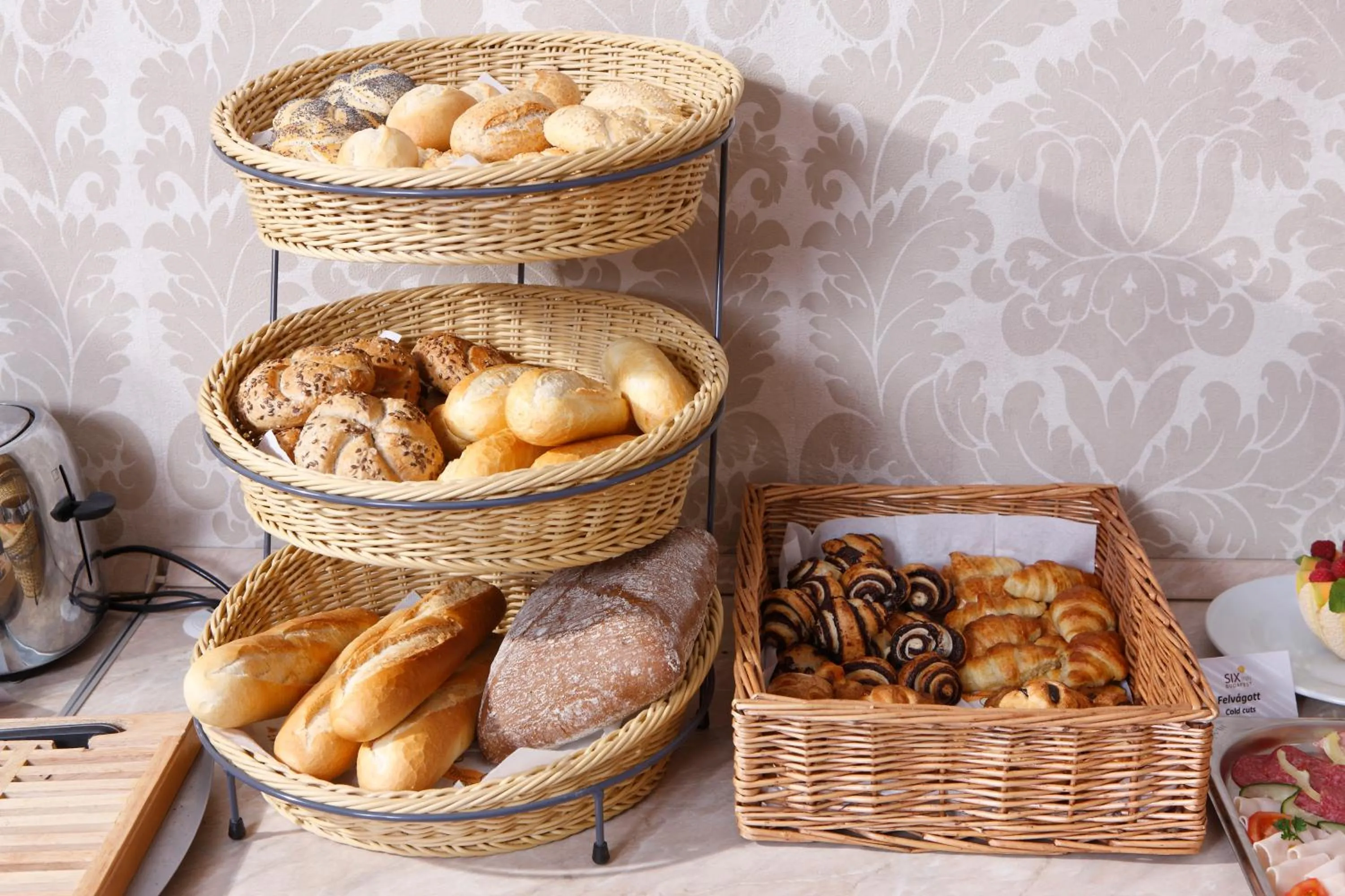 Food in Six Inn Hotel Budapest