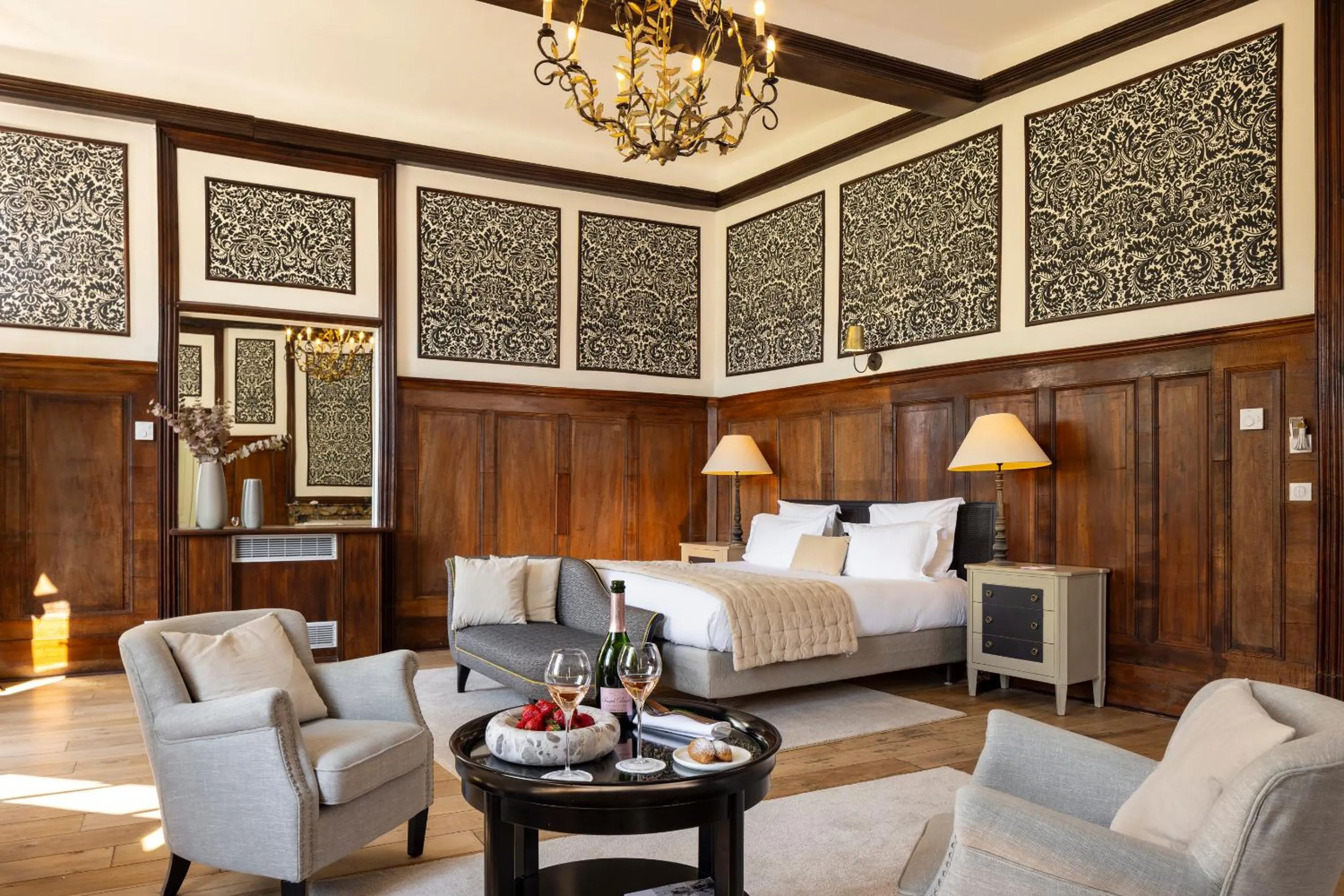 Living room in Château Les Oliviers de Salettes