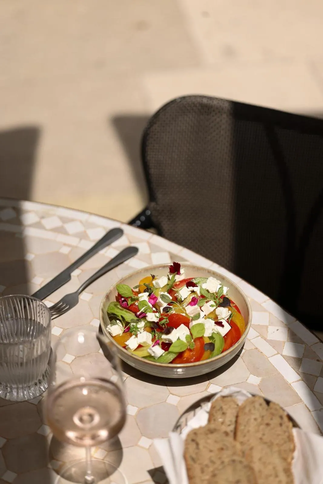 Food in Château Les Oliviers de Salettes