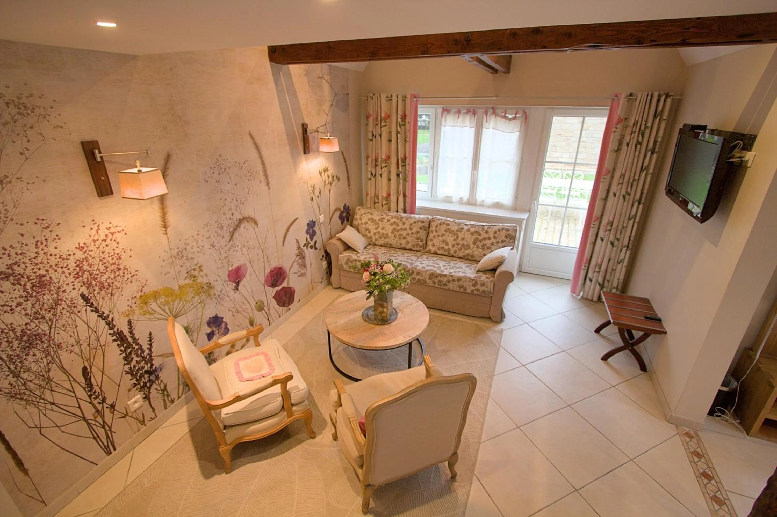 TV and multimedia in La Ramade - Teritoria