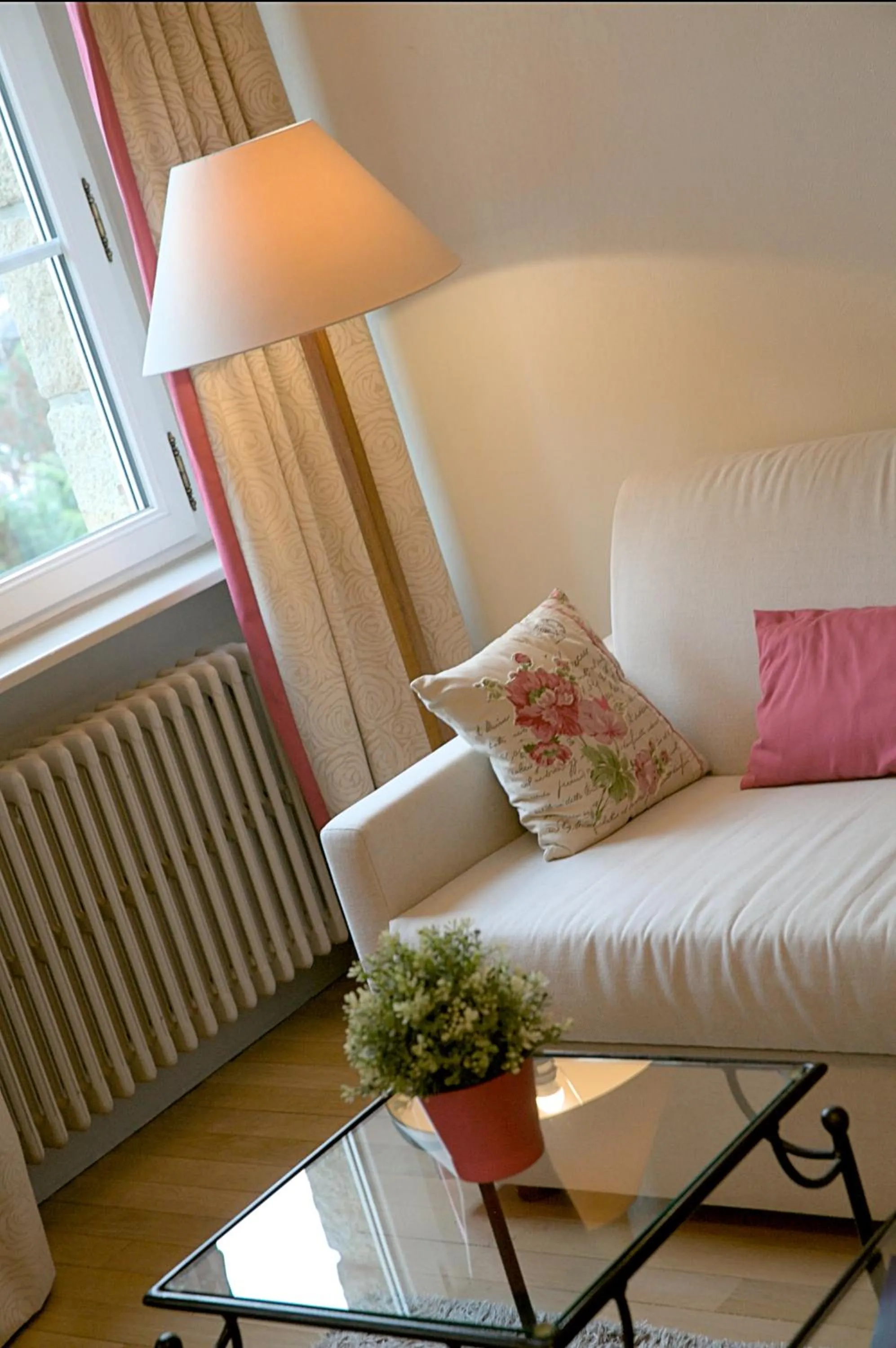 Living room in La Ramade - Teritoria