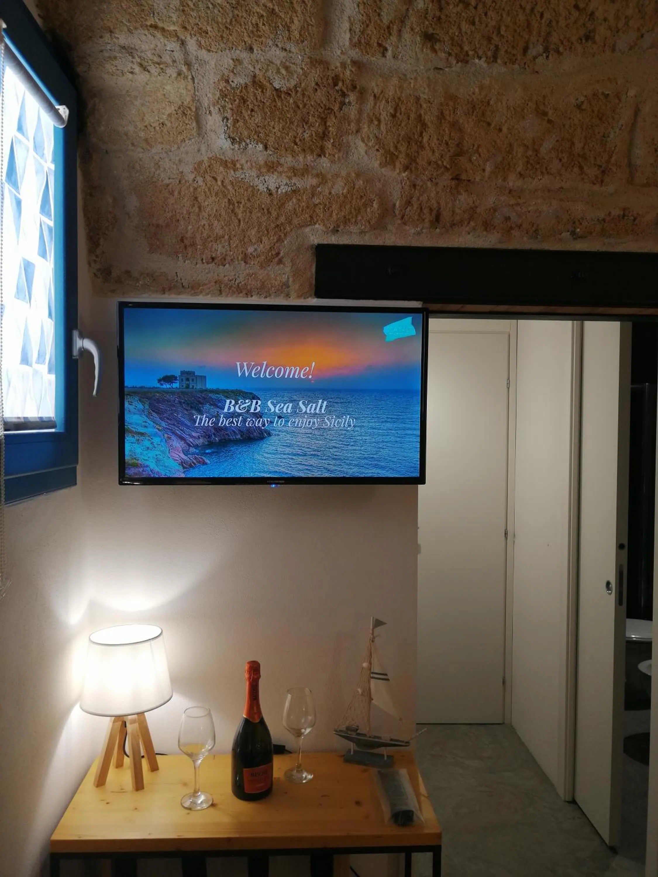 TV and multimedia in B&B Sea Salt