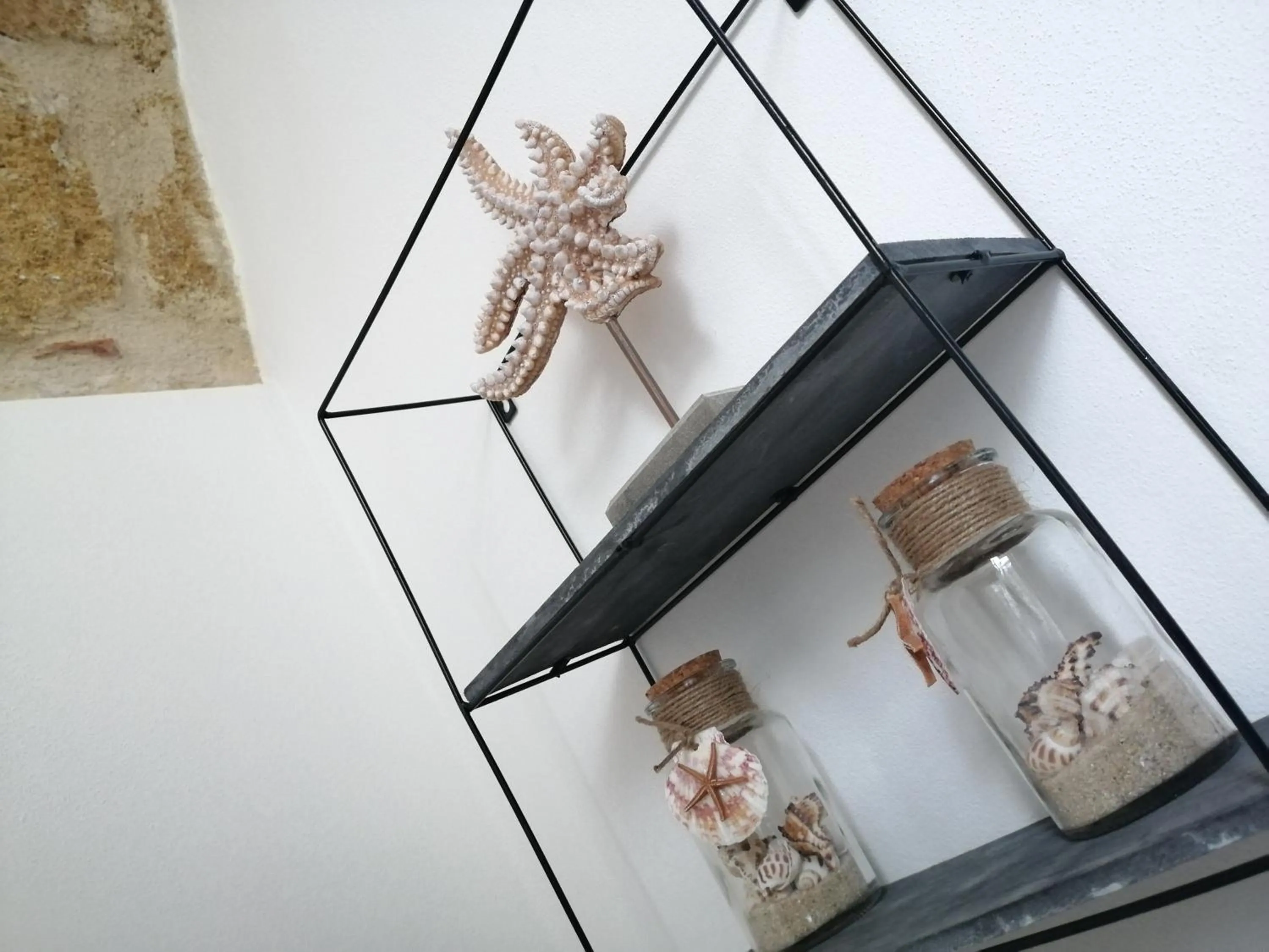 Decorative detail in B&B Sea Salt