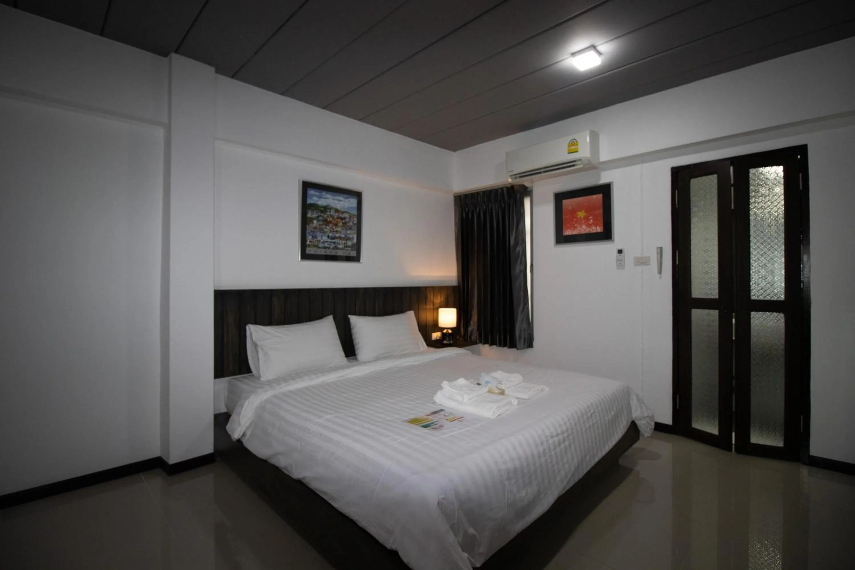 Bedroom, Bed in The 168 Gallery Residence and Hotel