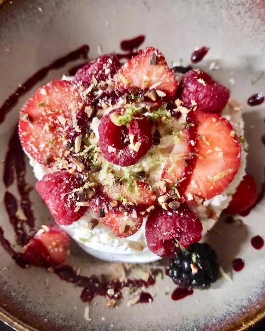 Restaurant/places to eat in Logis Hôtel Restaurant Aloe