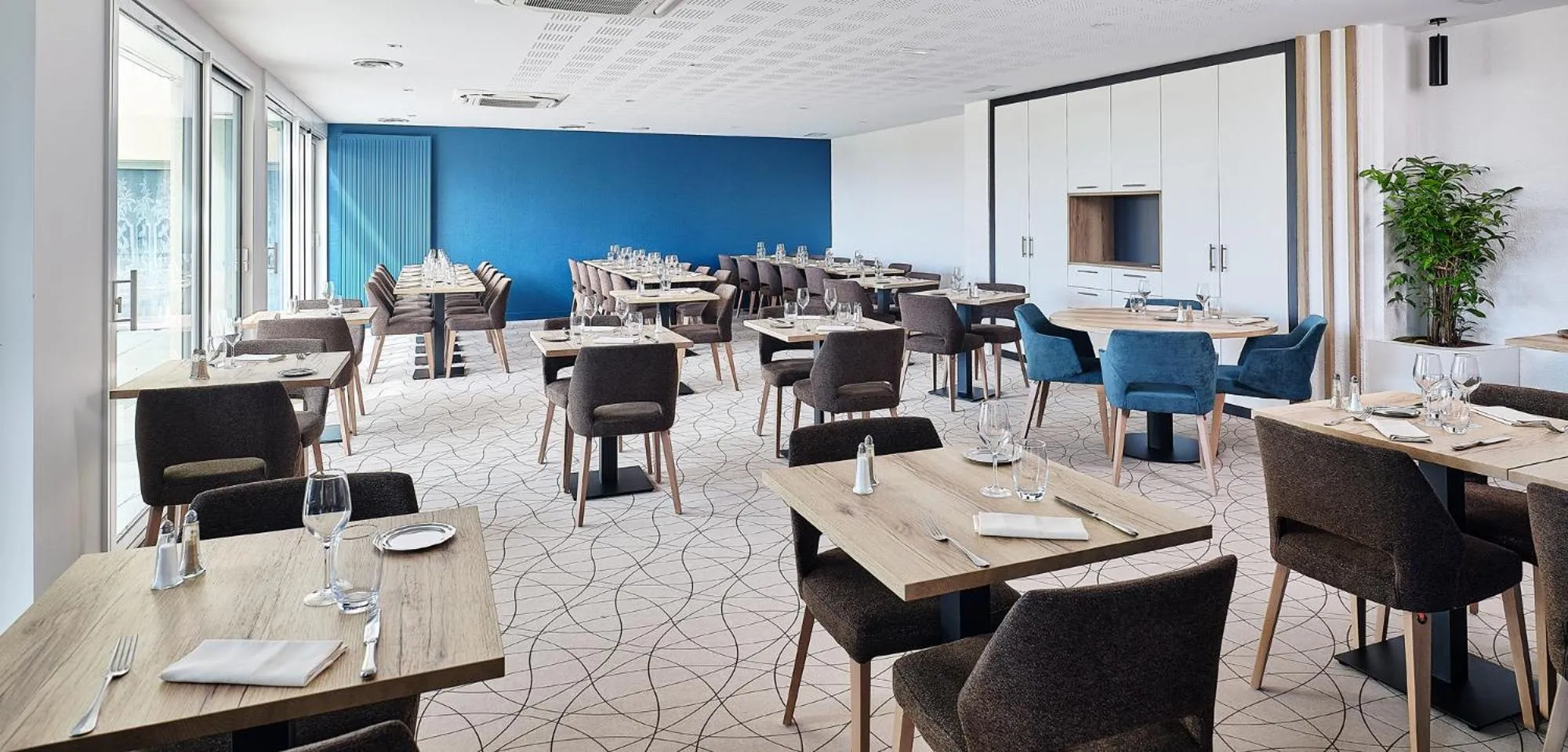 Restaurant/places to eat in Logis Hôtel Restaurant Aloe