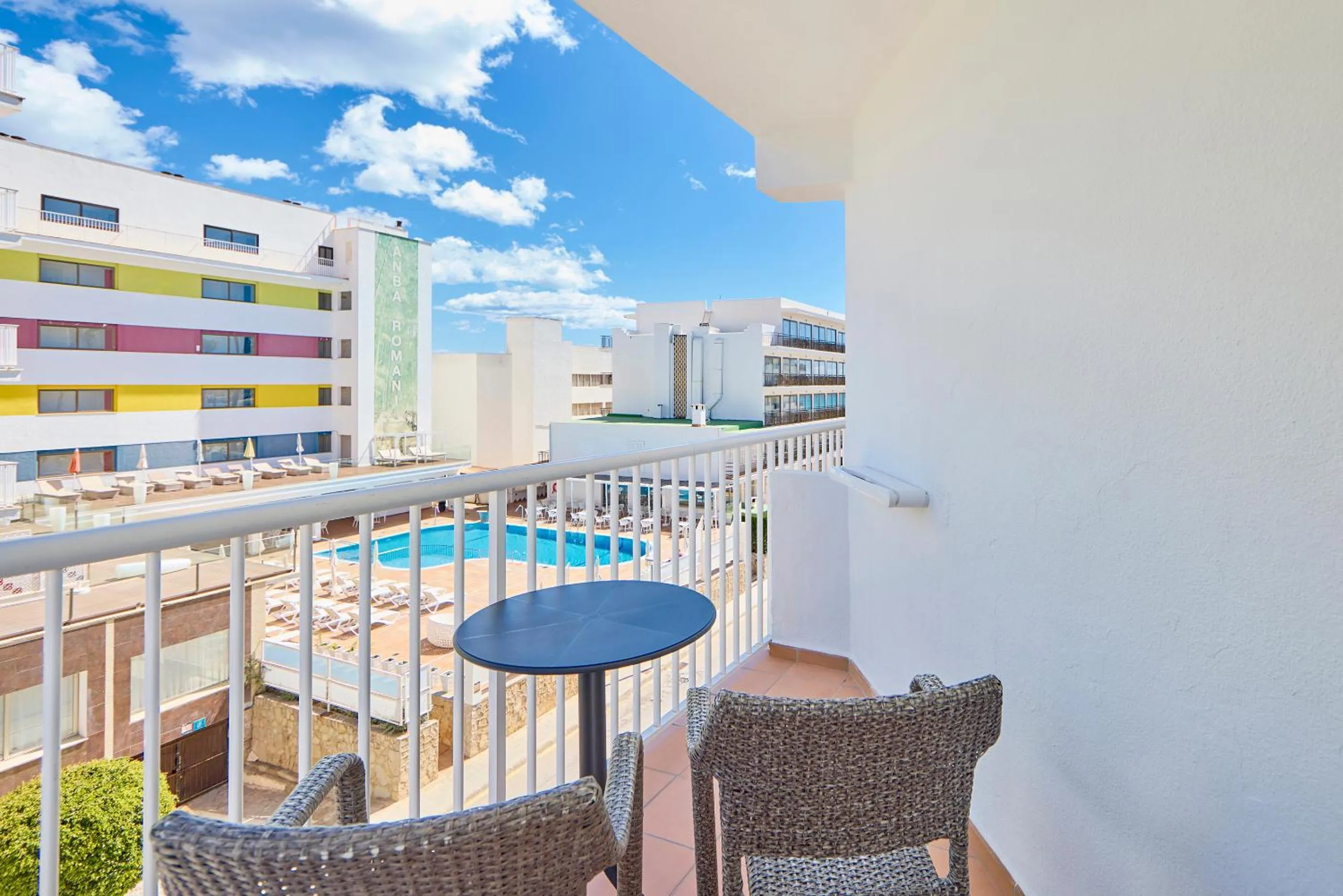 Balcony/Terrace in Universal Hotel Bikini
