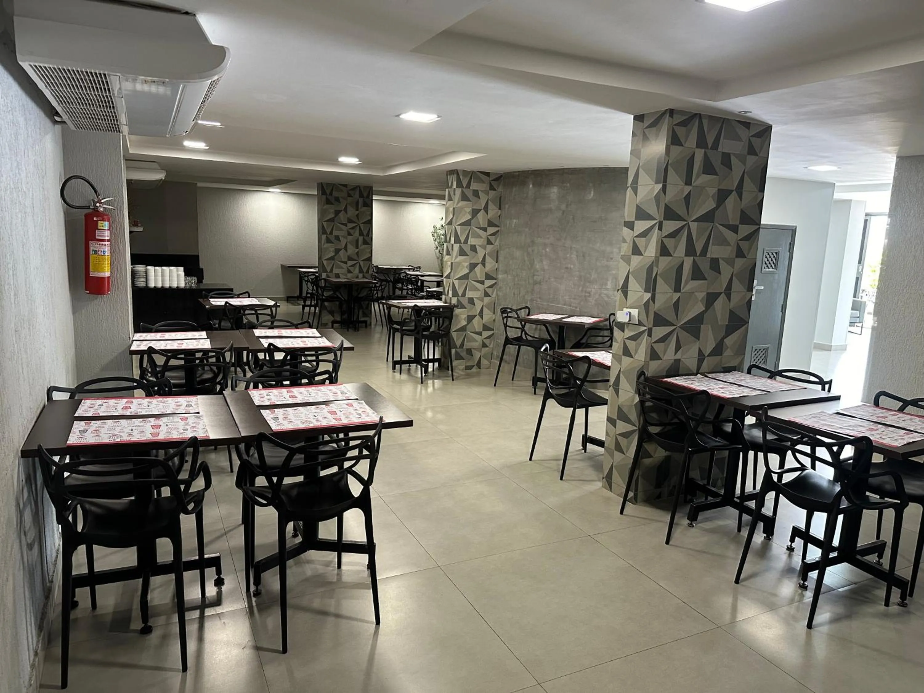 Restaurant/places to eat in Brasília Park Hotel