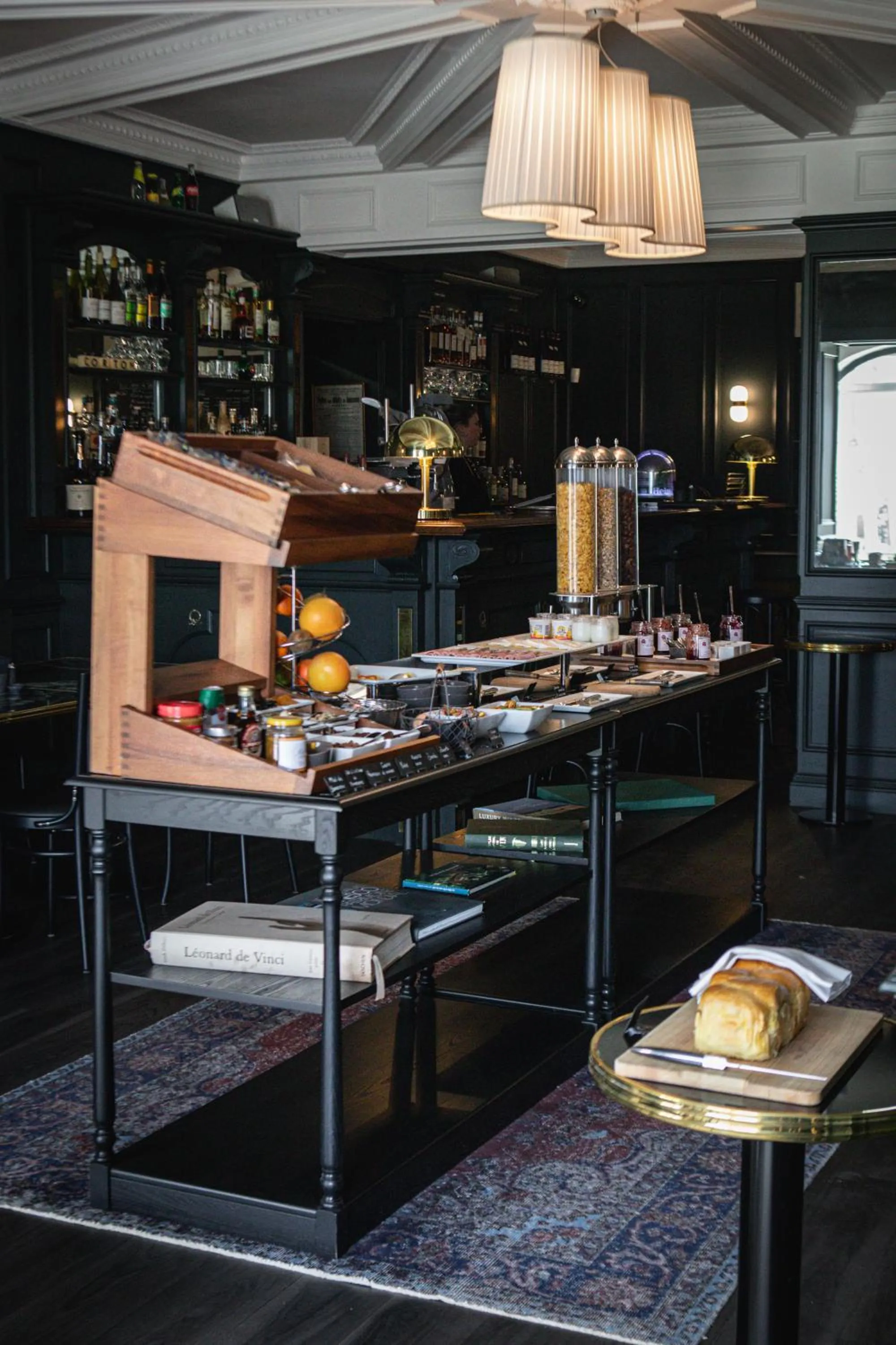 Breakfast in Ermitage De Corton - Teritoria