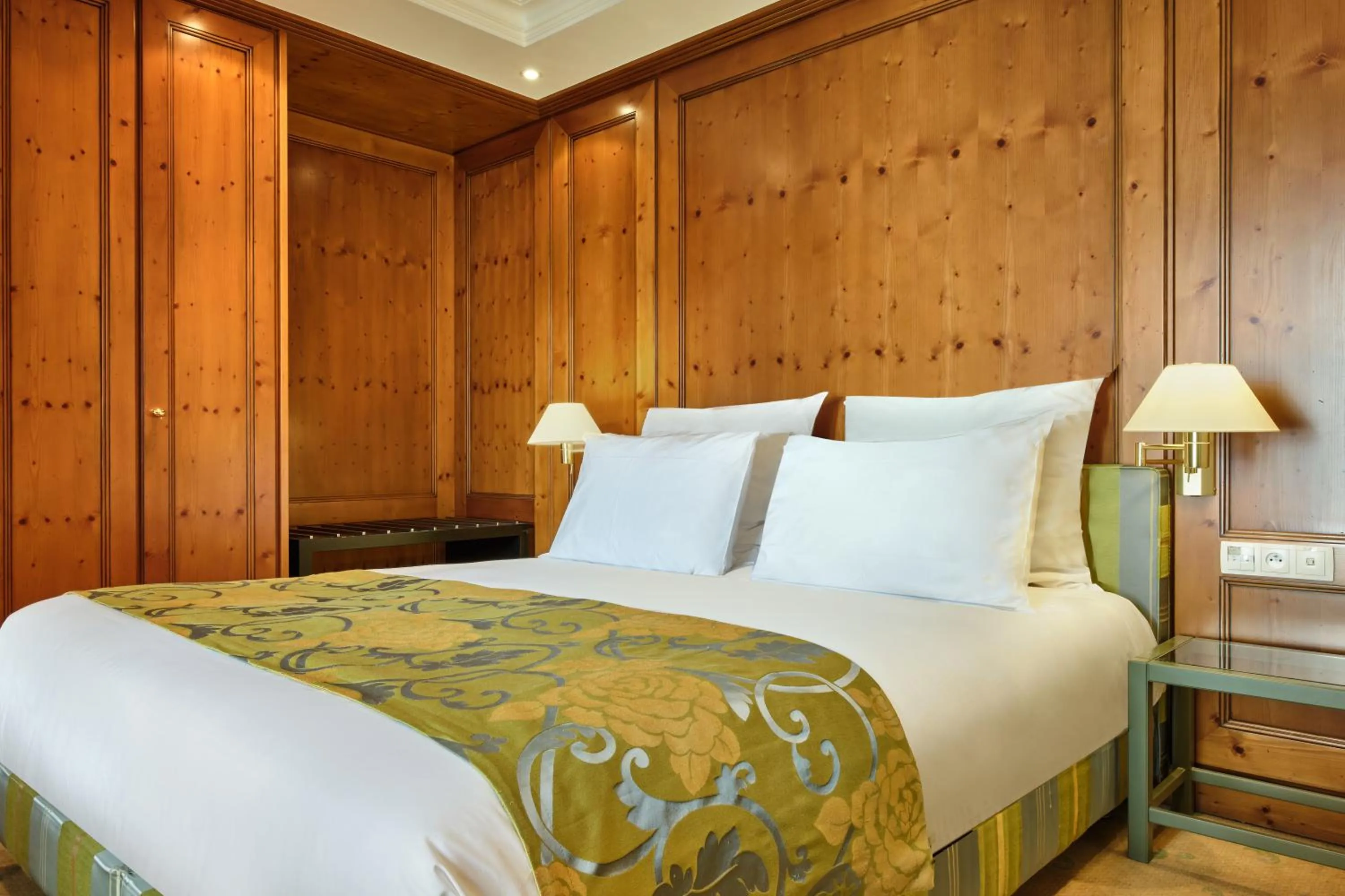 Bedroom, Bed in Hotel & Spa A la cour d'Alsace by HappyCulture